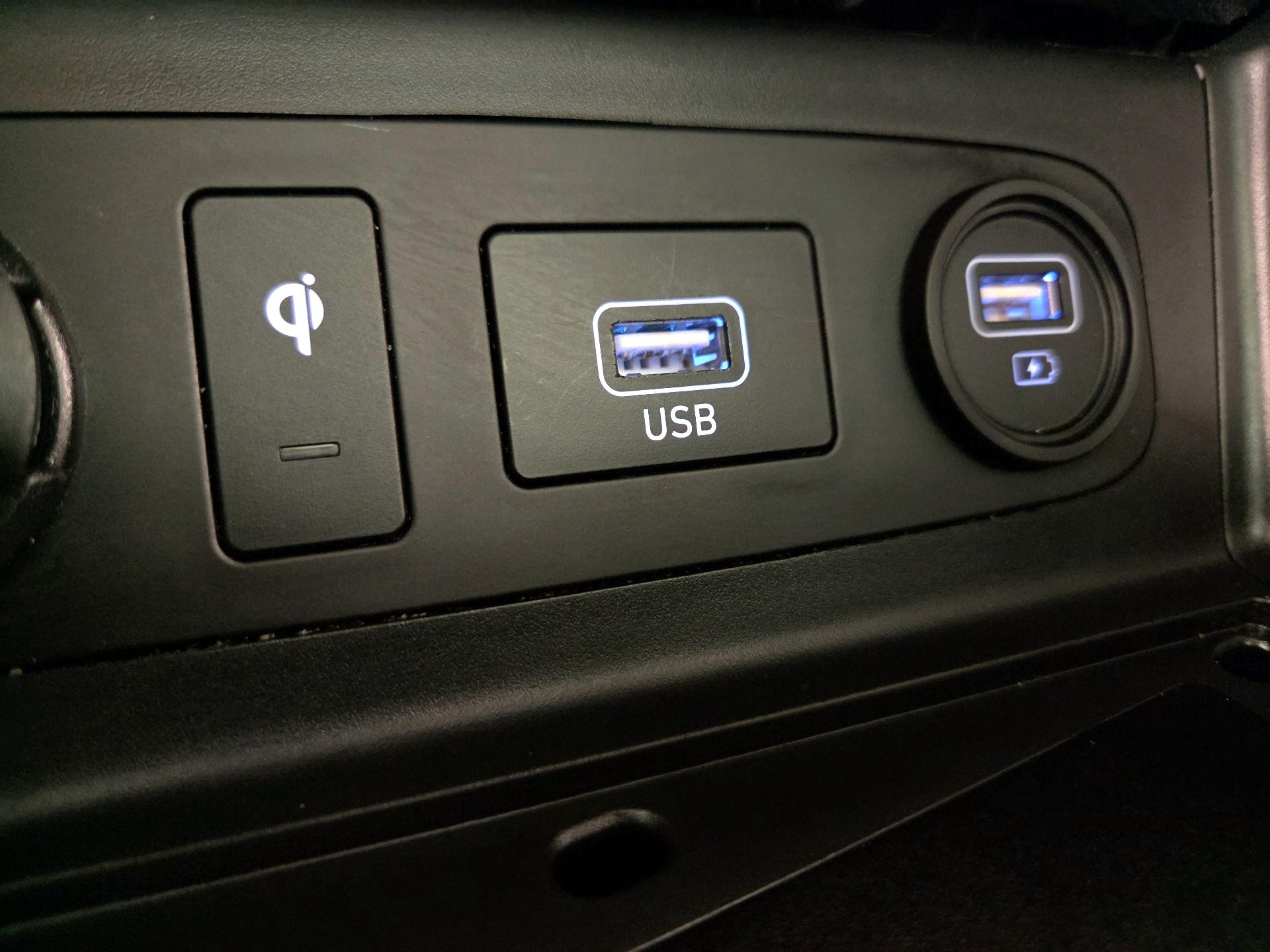 Thumbnail: 2023 Hyundai Sonata - 19