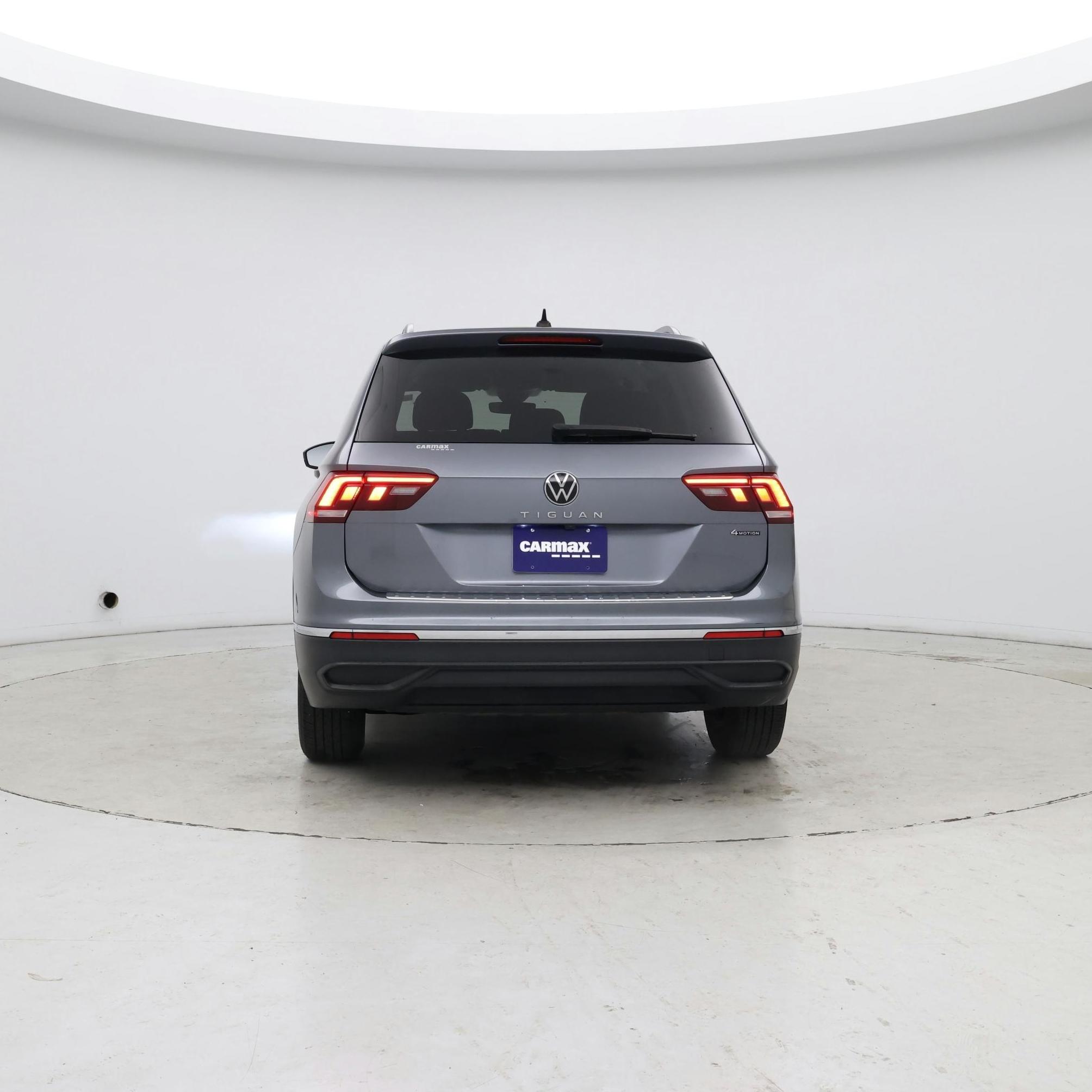 Thumbnail: 2023 Volkswagen Tiguan - 6