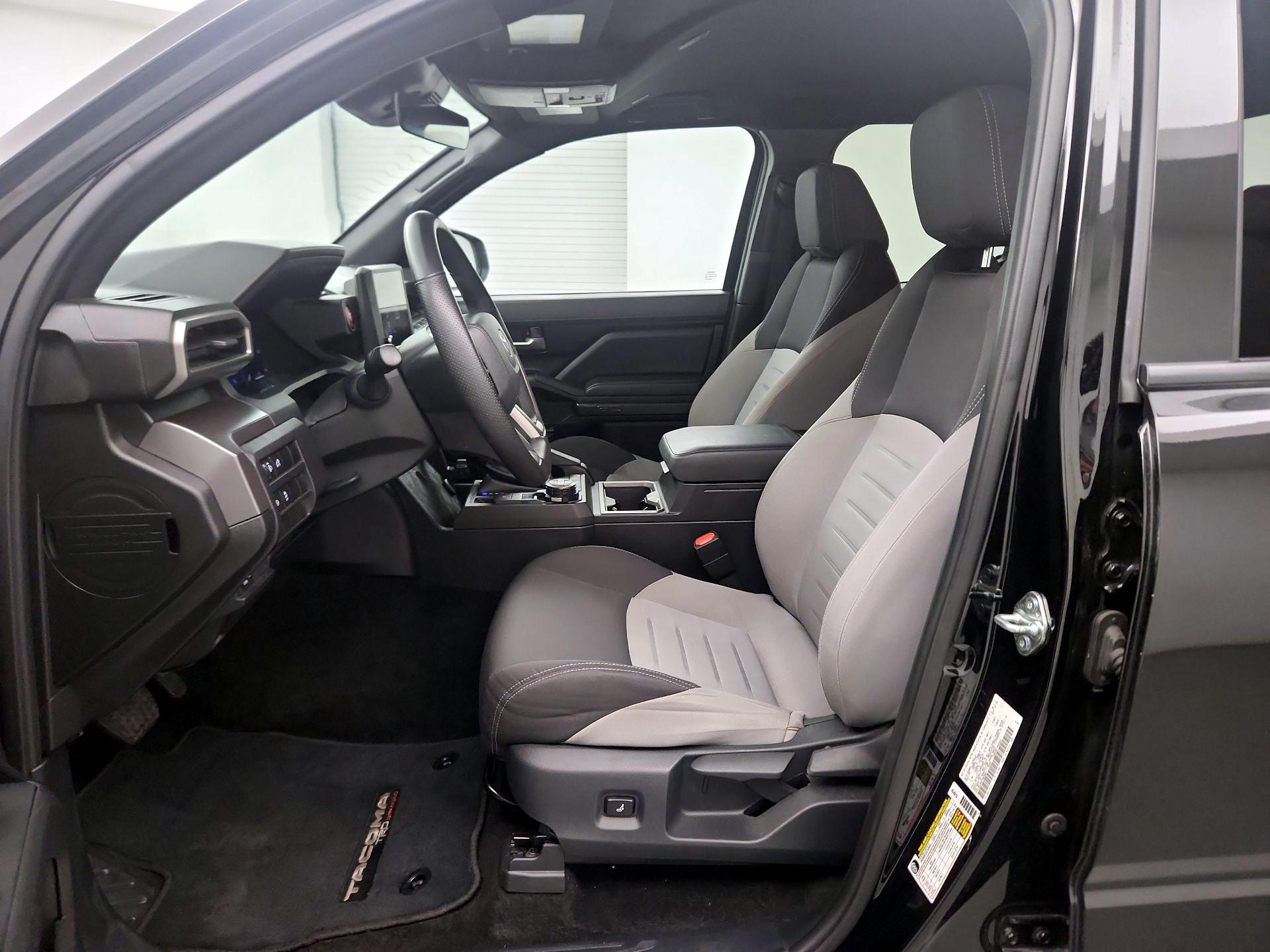 Thumbnail: 2025 Toyota Tacoma - 9