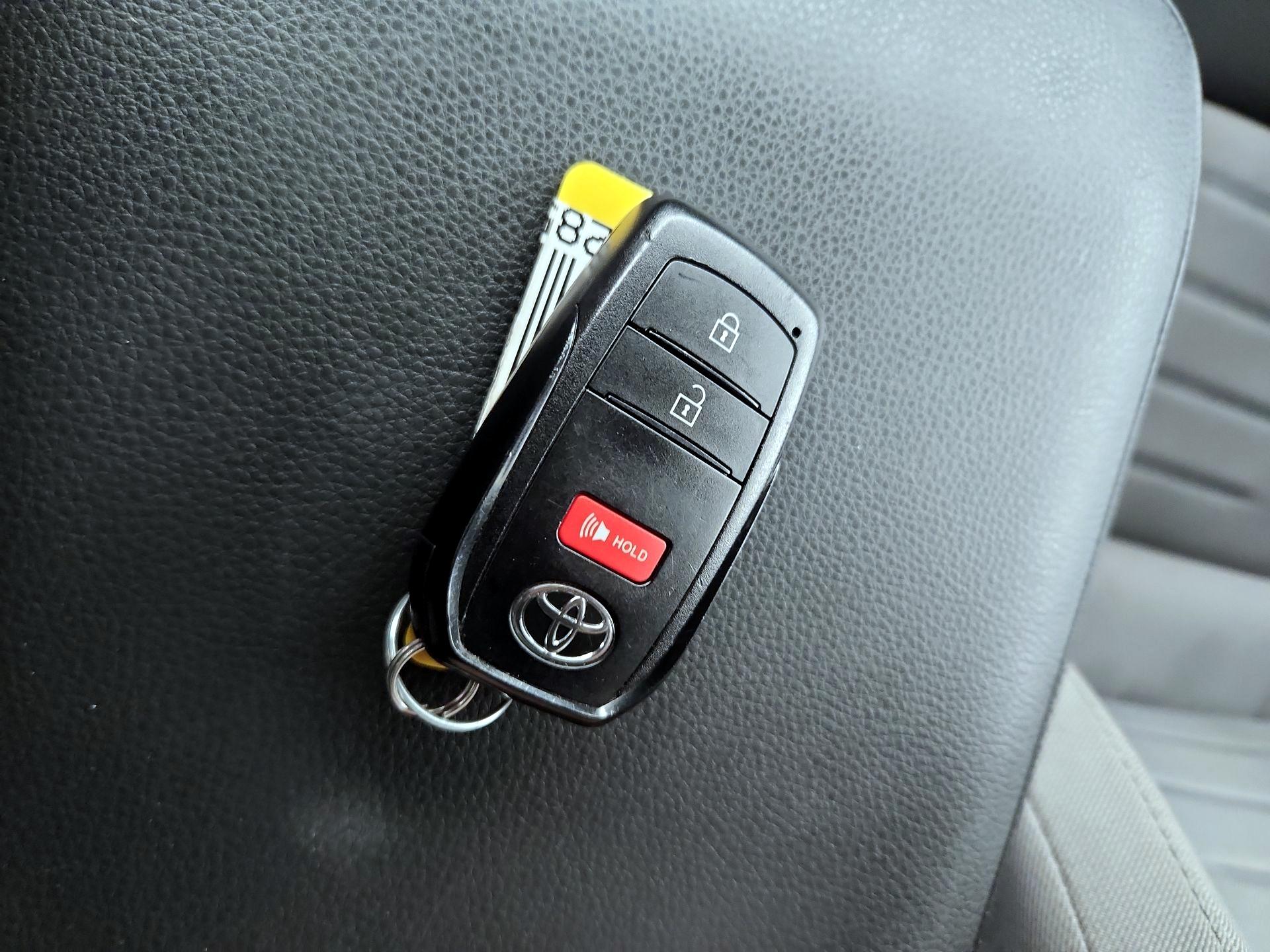 Thumbnail: 2025 Toyota Tacoma - 20