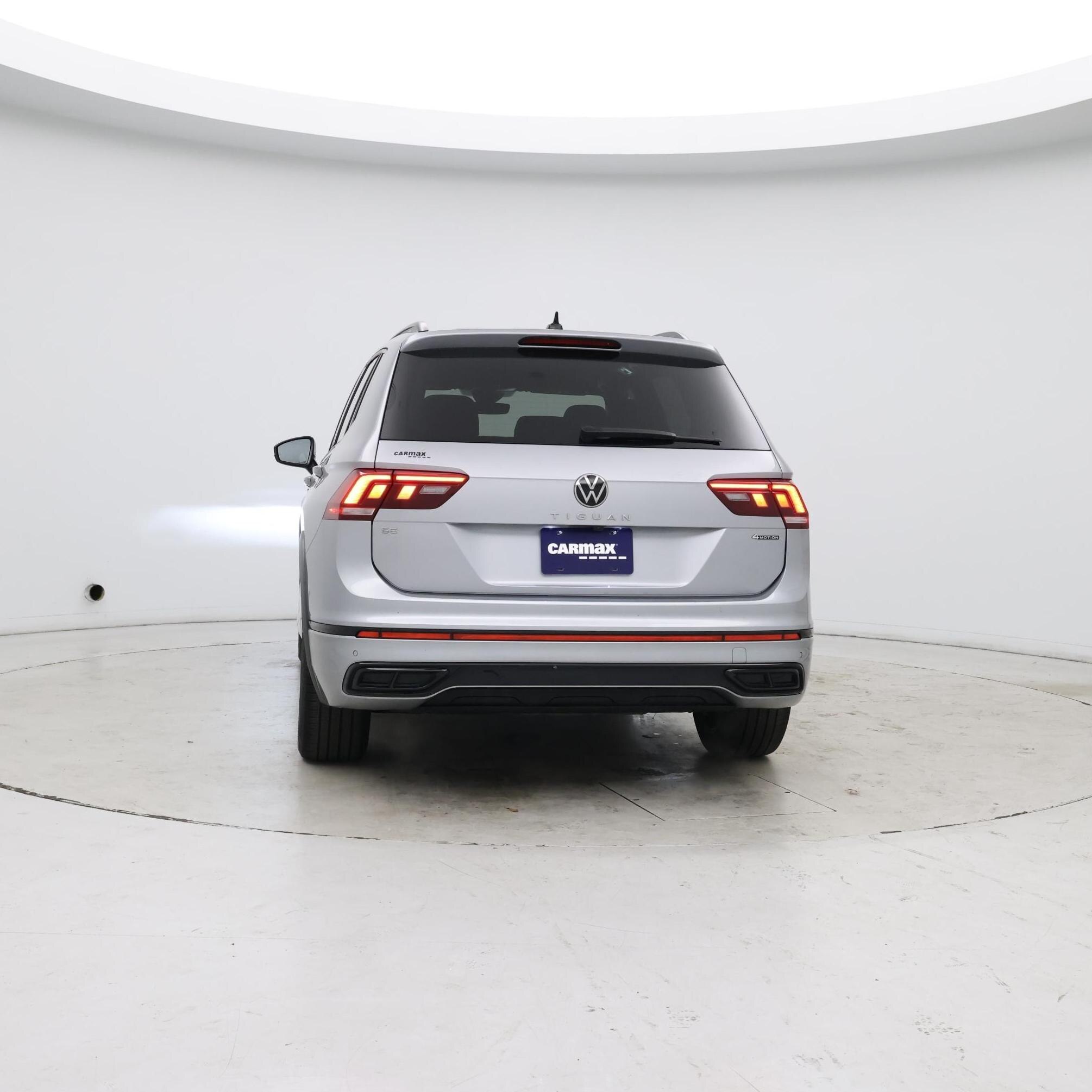 Thumbnail: 2023 Volkswagen Tiguan - 6