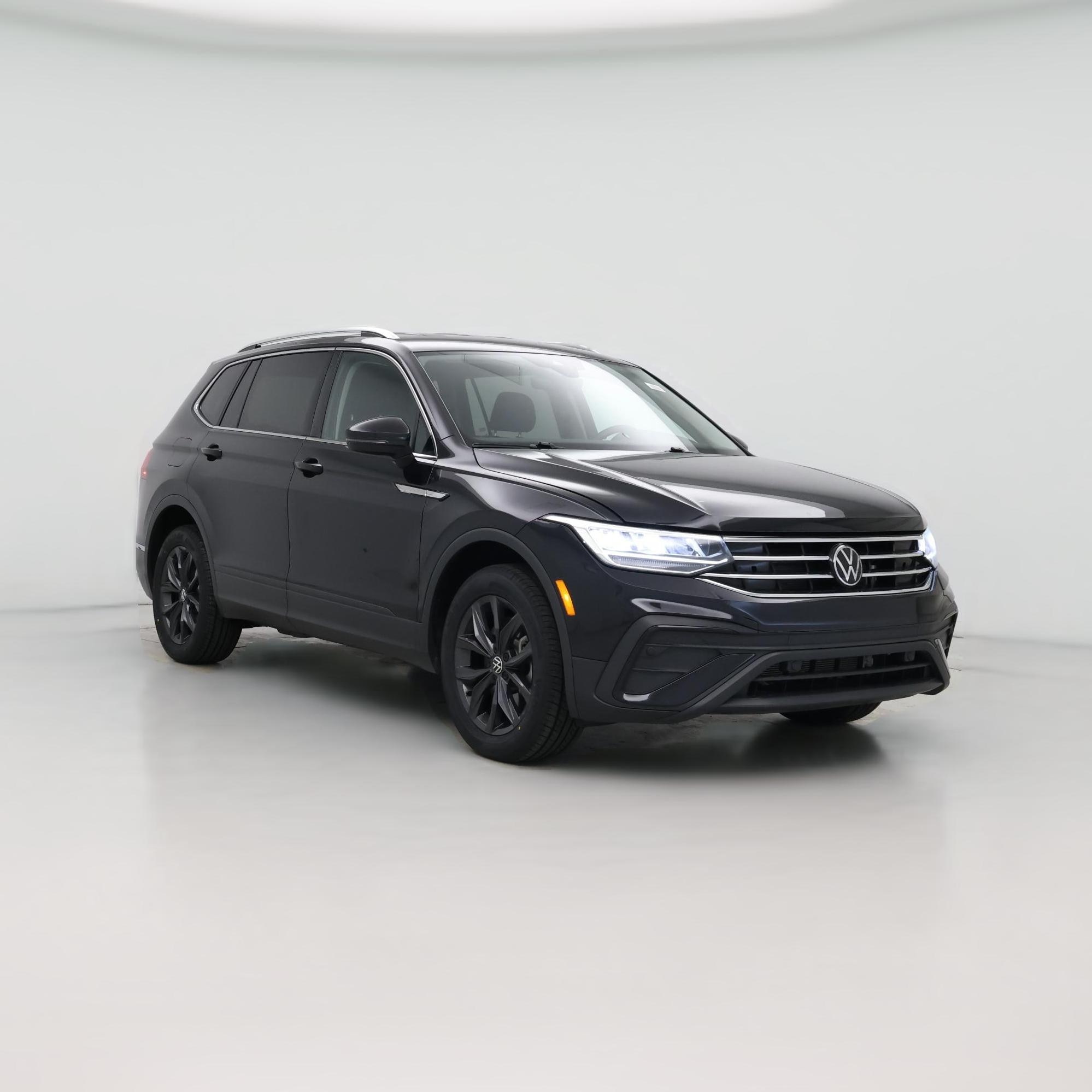 Thumbnail: 2024 Volkswagen Tiguan - 1