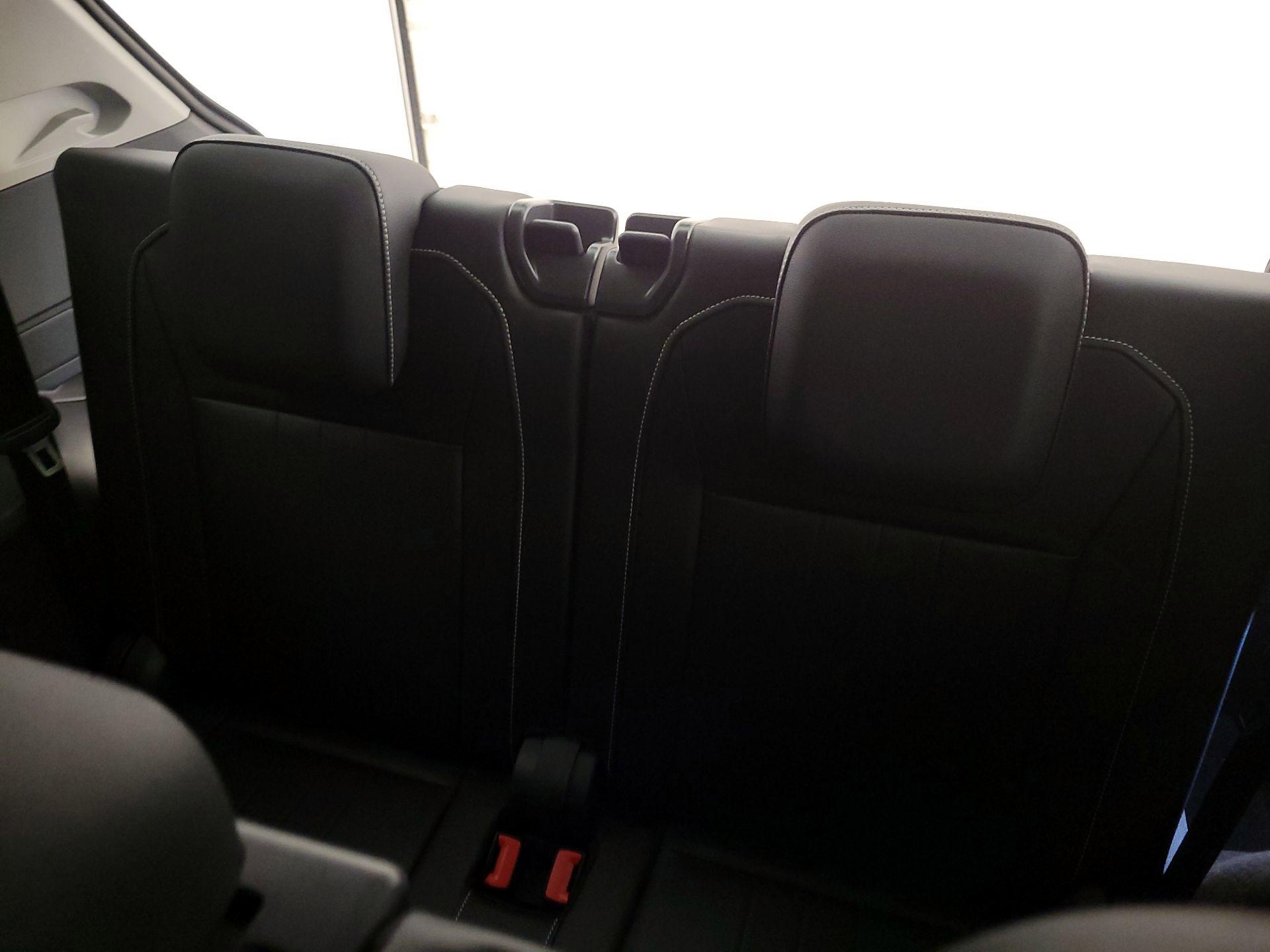 Thumbnail: 2024 Volkswagen Tiguan - 20