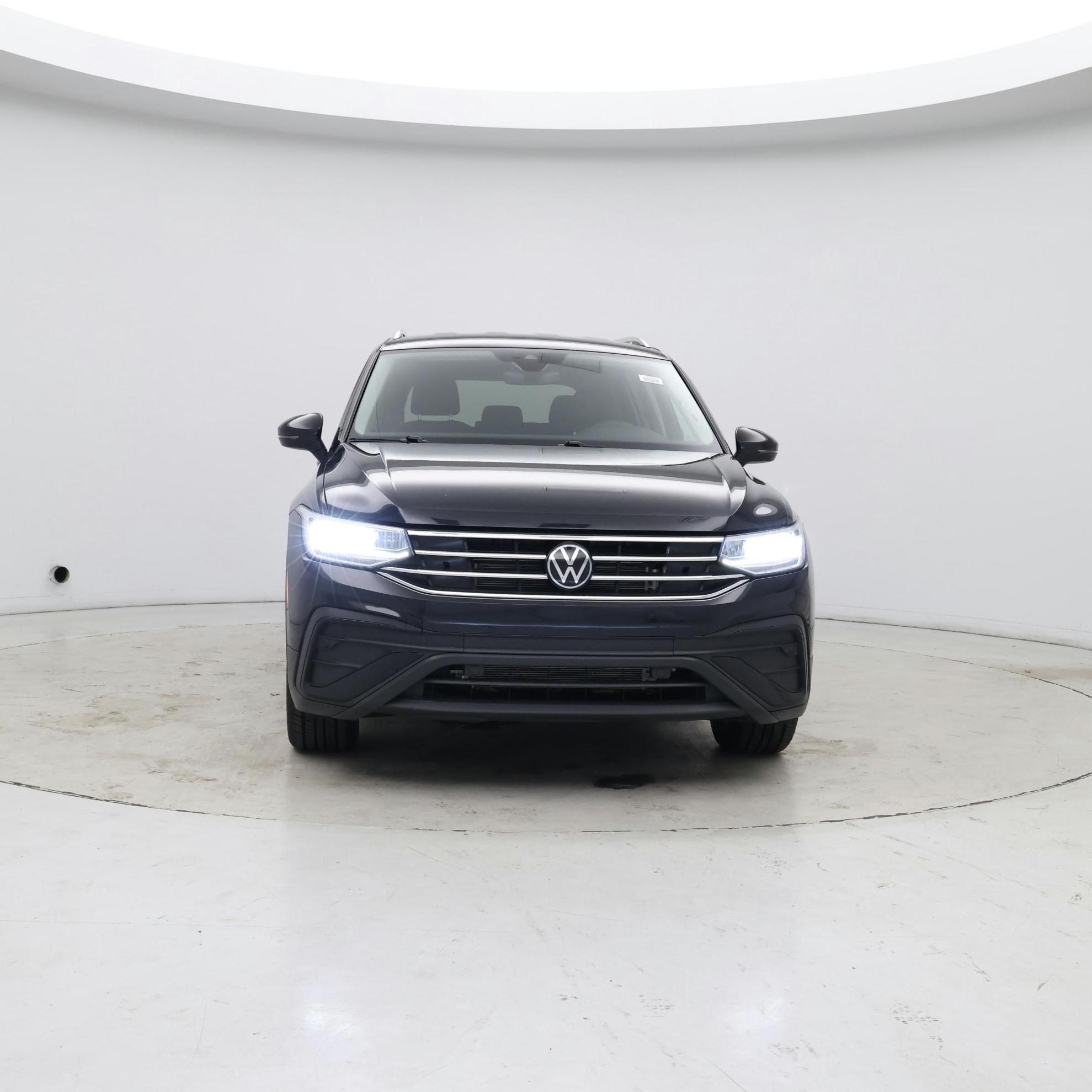 Thumbnail: 2024 Volkswagen Tiguan - 5