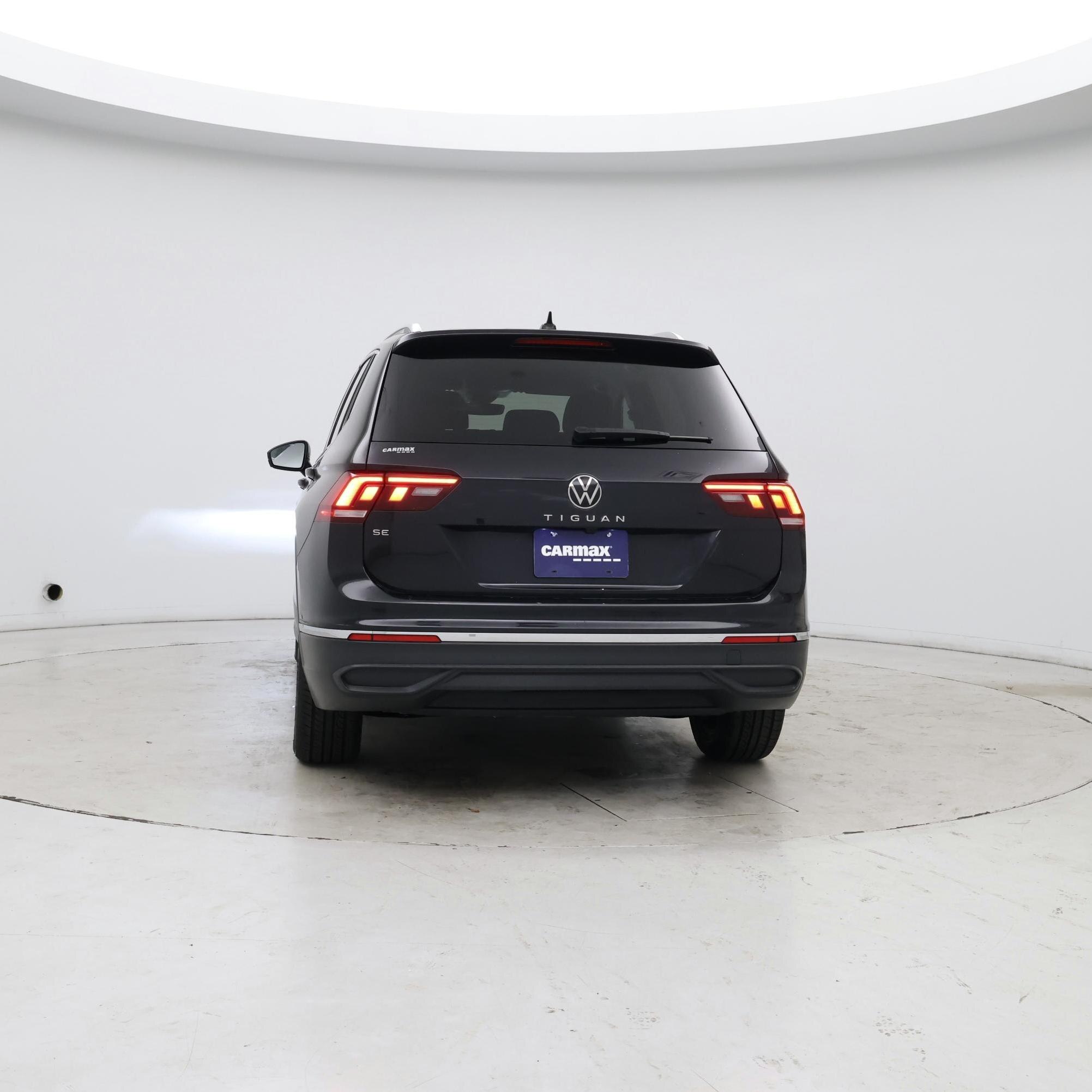 Thumbnail: 2024 Volkswagen Tiguan - 6