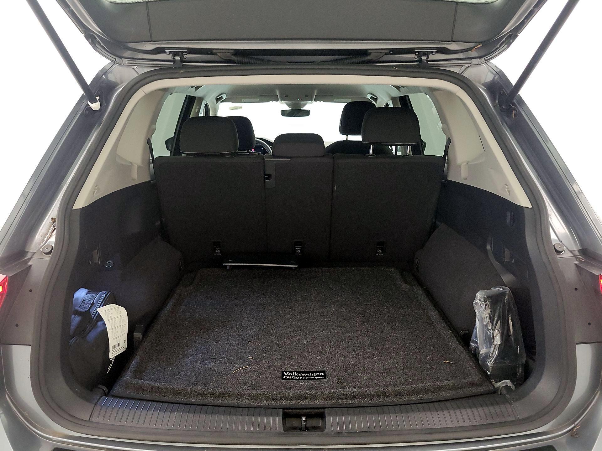 Thumbnail: 2022 Volkswagen Tiguan - 20