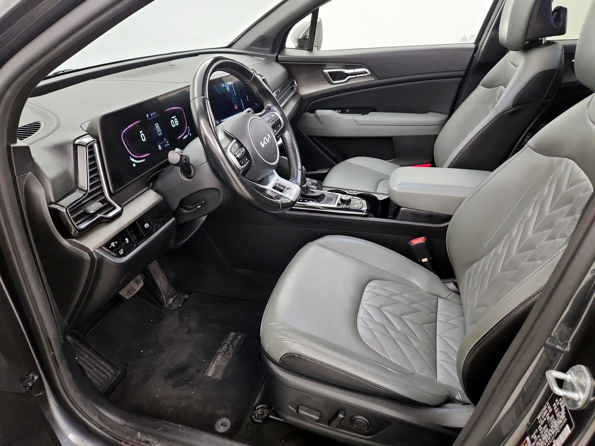 Thumbnail: 2023 Kia Sportage - 9