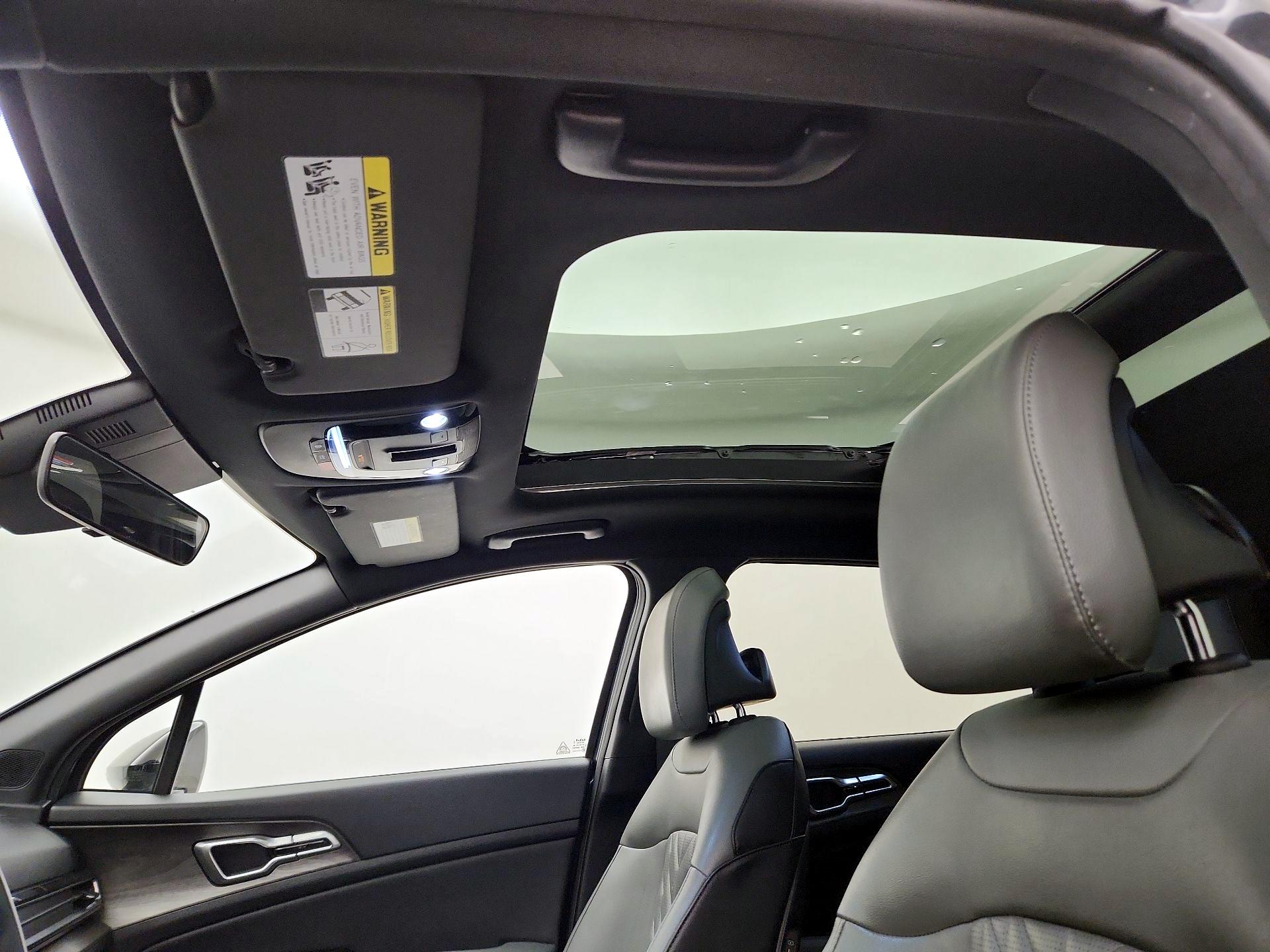 Thumbnail: 2023 Kia Sportage - 18