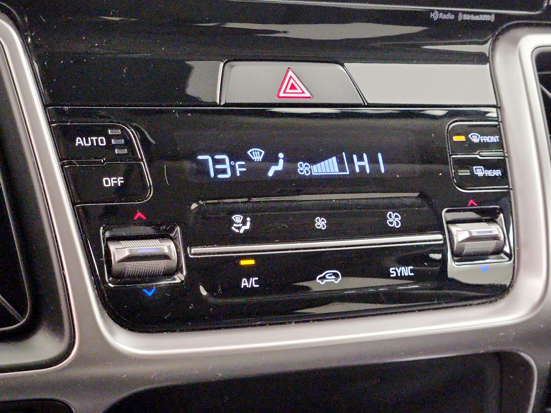 Thumbnail: 2023 Kia Sorento - 15