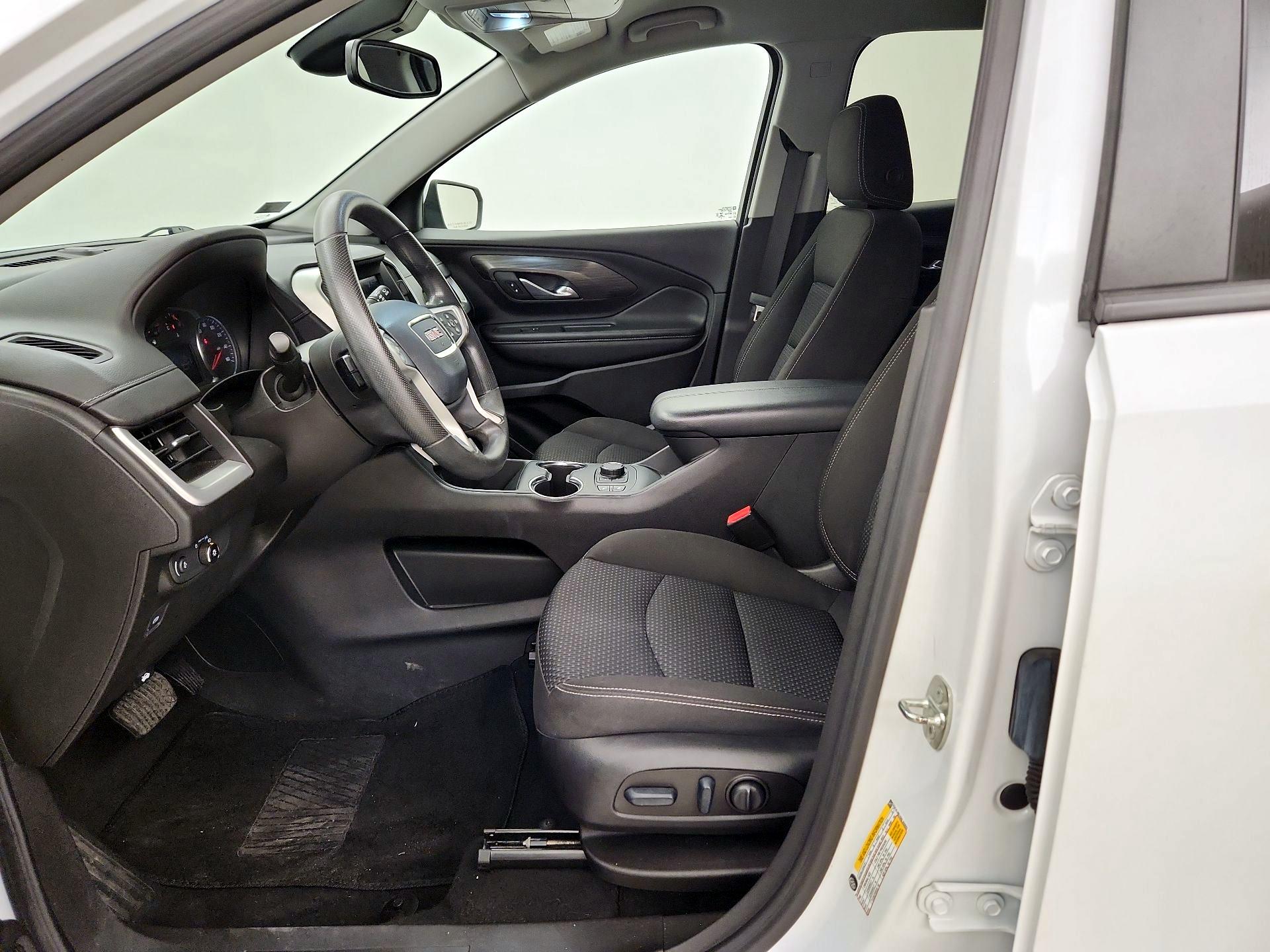 Thumbnail: 2022 GMC Terrain - 11