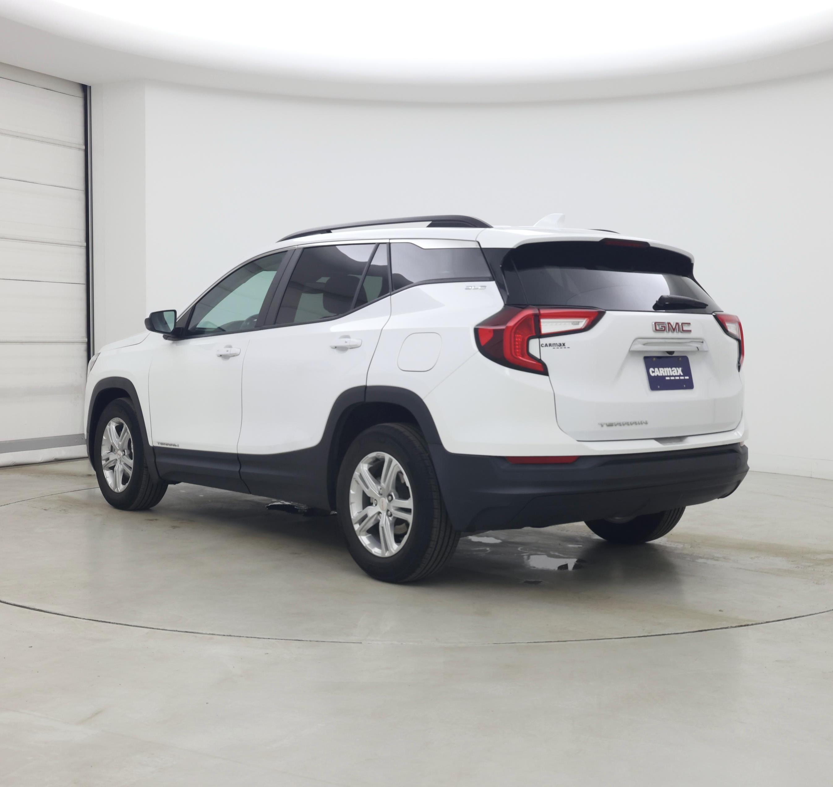 Thumbnail: 2022 GMC Terrain - 2