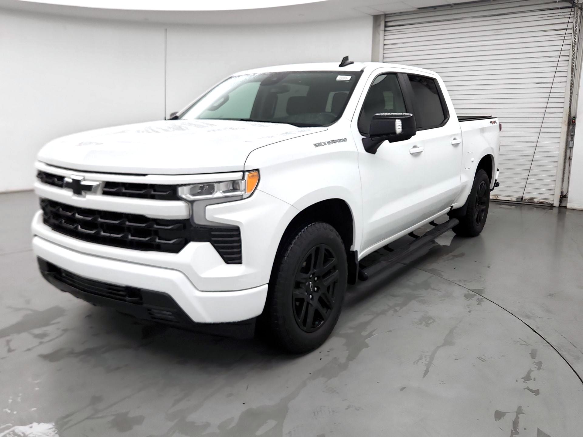 Thumbnail: 2022 Chevrolet Silverado 1500 - 3