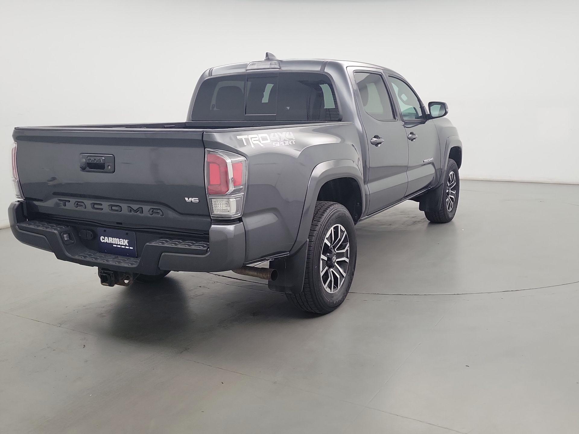 Thumbnail: 2022 Toyota Tacoma - 5