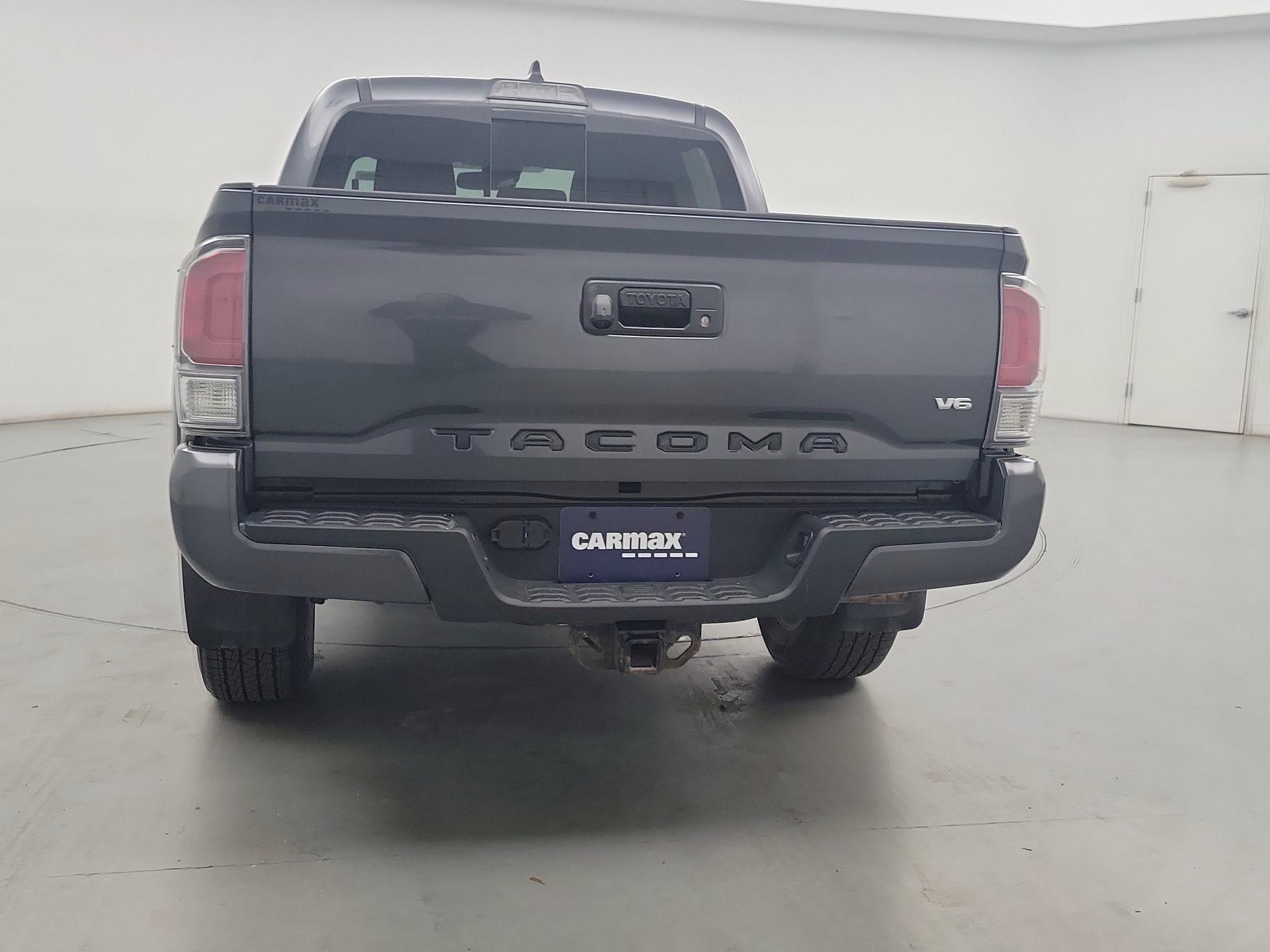 Thumbnail: 2022 Toyota Tacoma - 6