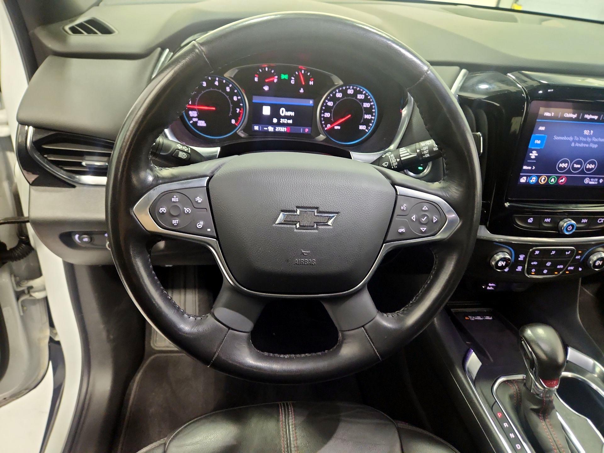 Thumbnail: 2022 Chevrolet Traverse - 10