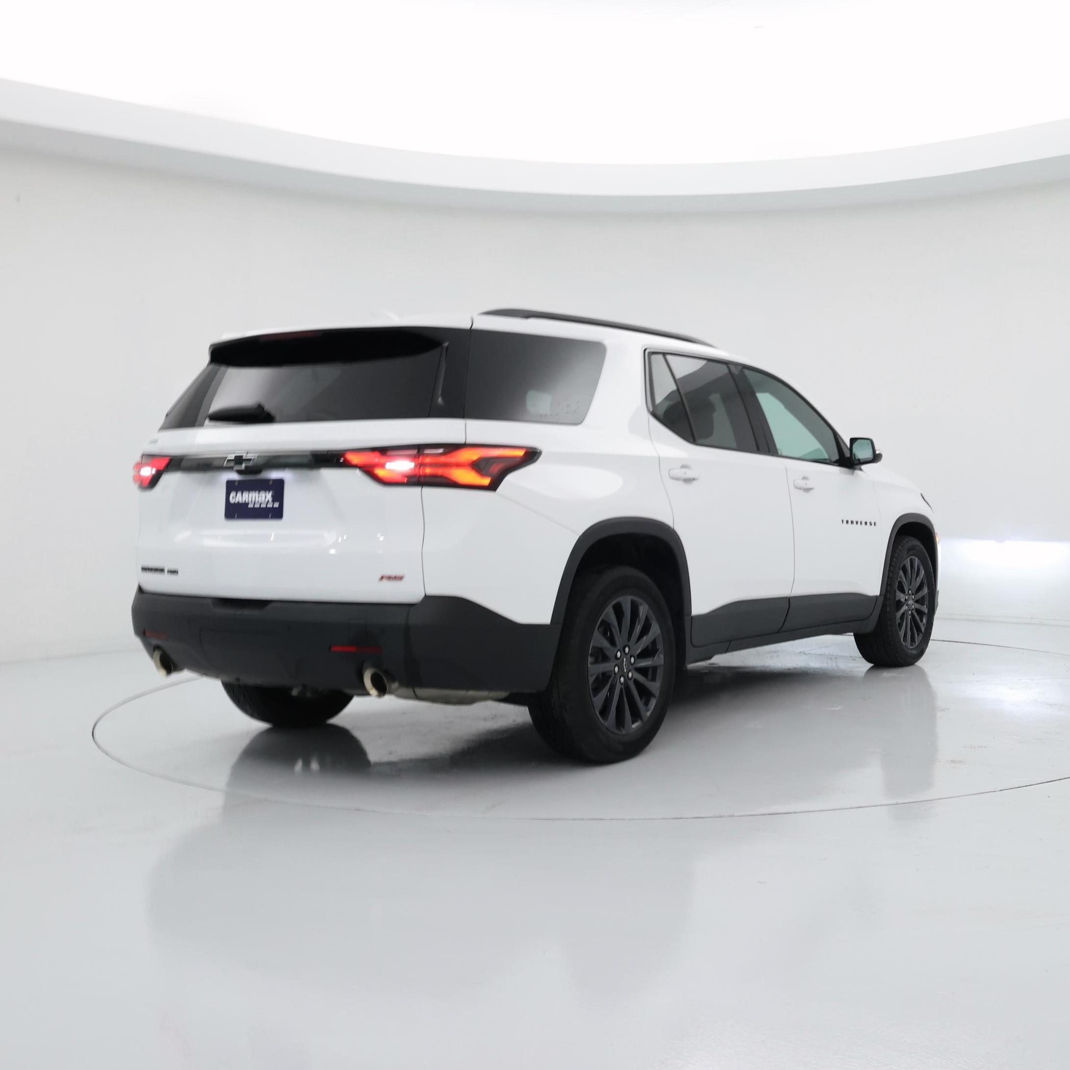 Thumbnail: 2022 Chevrolet Traverse - 8