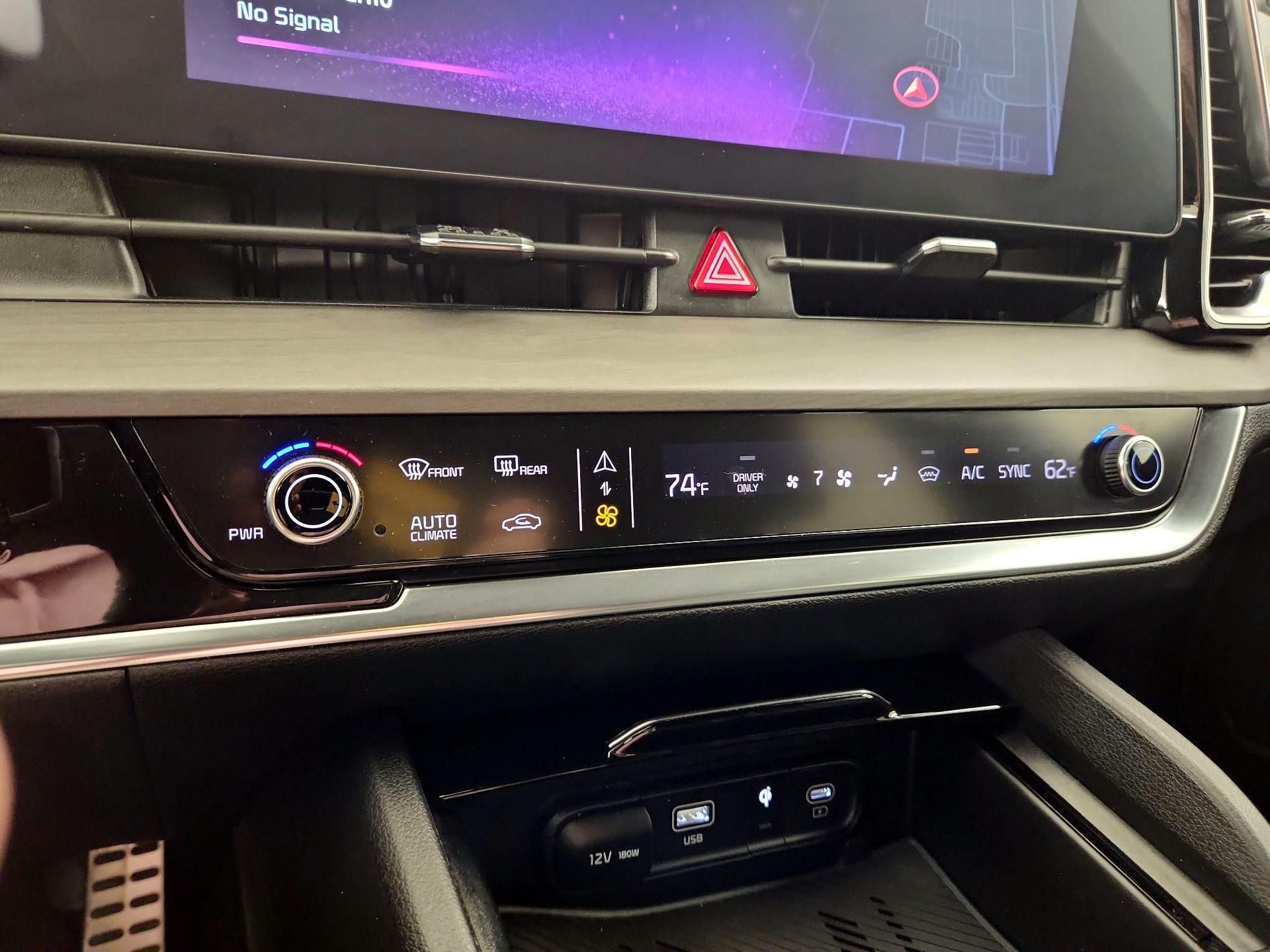 Thumbnail: 2023 Kia Sportage - 15