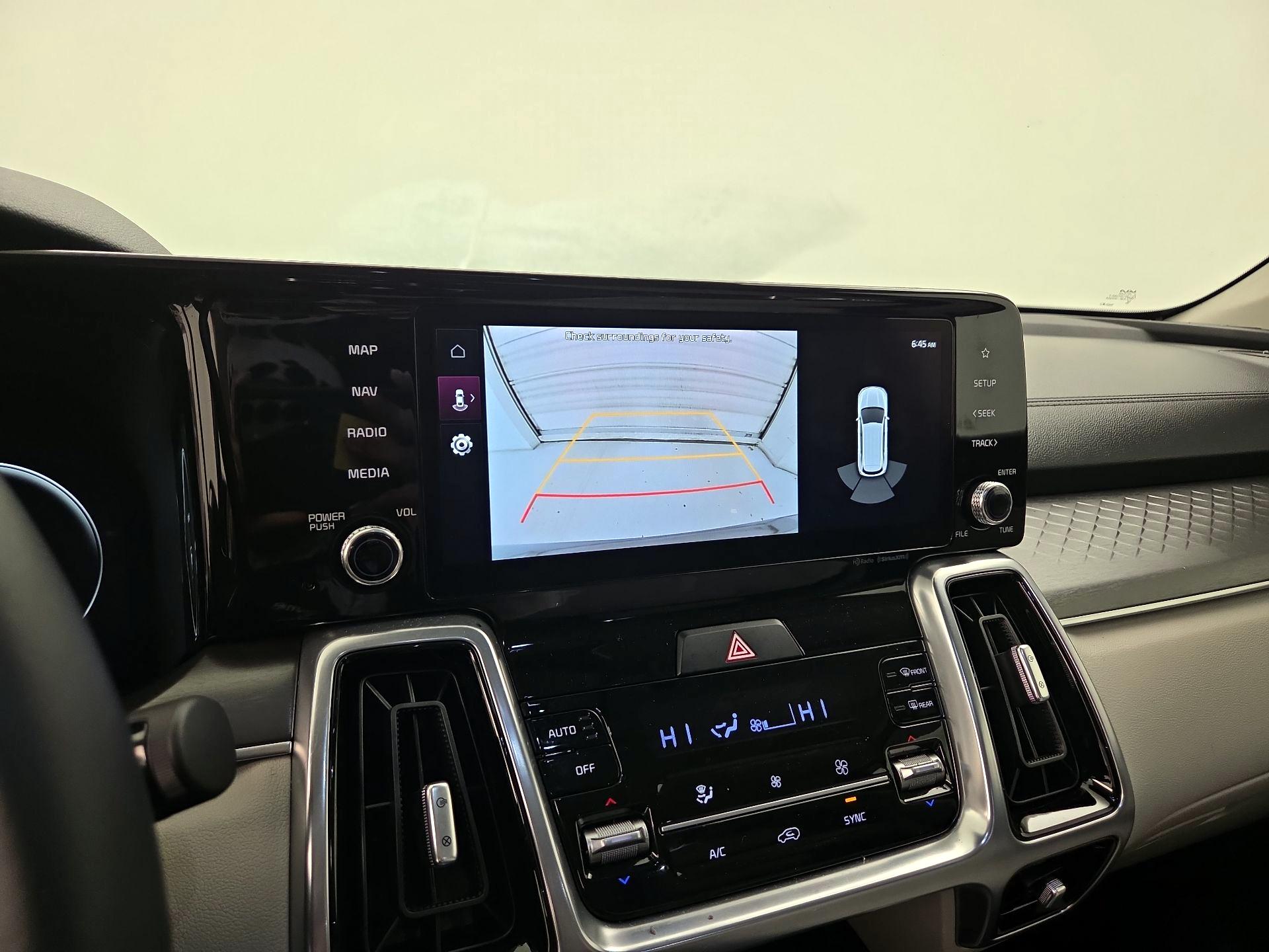 Thumbnail: 2023 Kia Sorento - 15