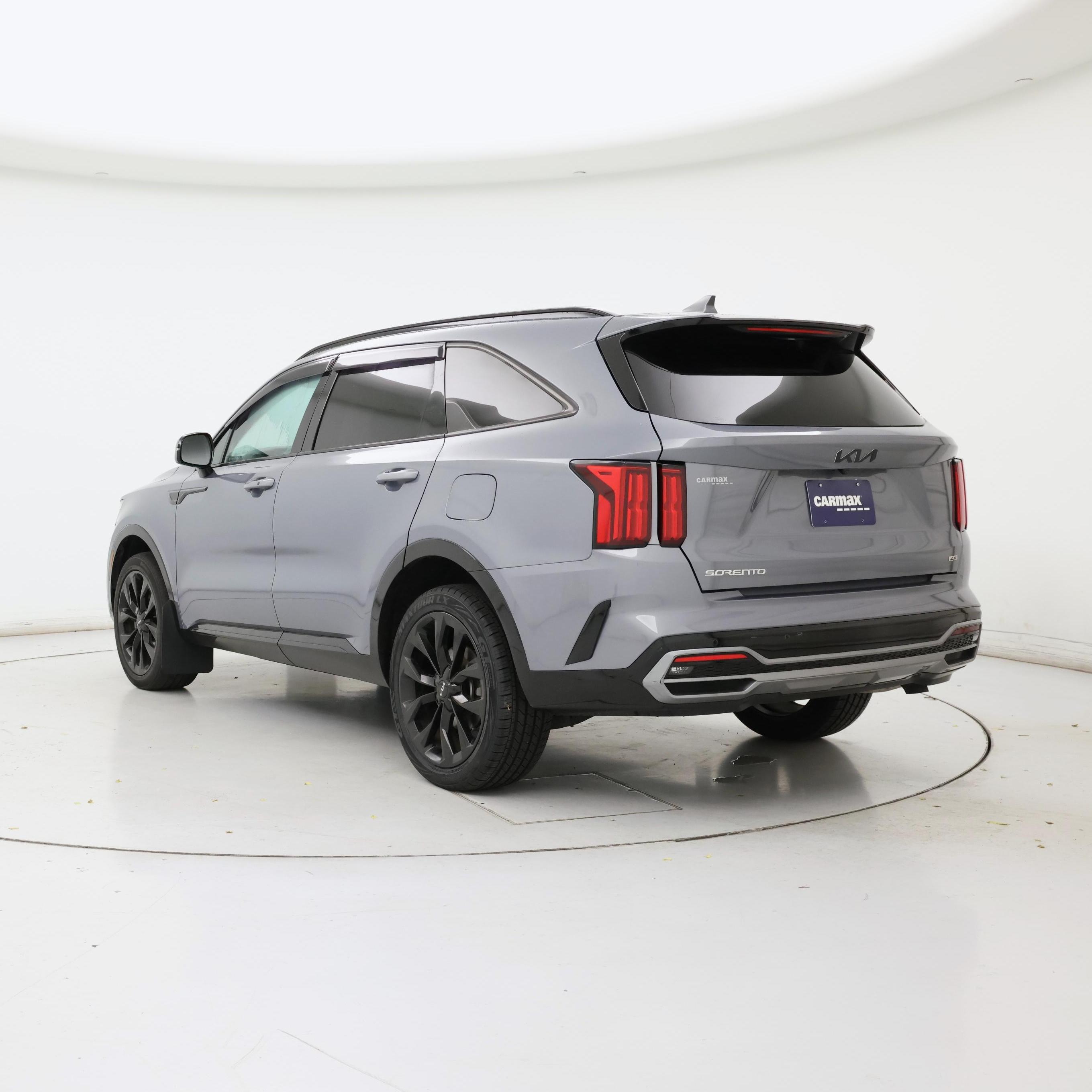 Thumbnail: 2023 Kia Sorento - 2