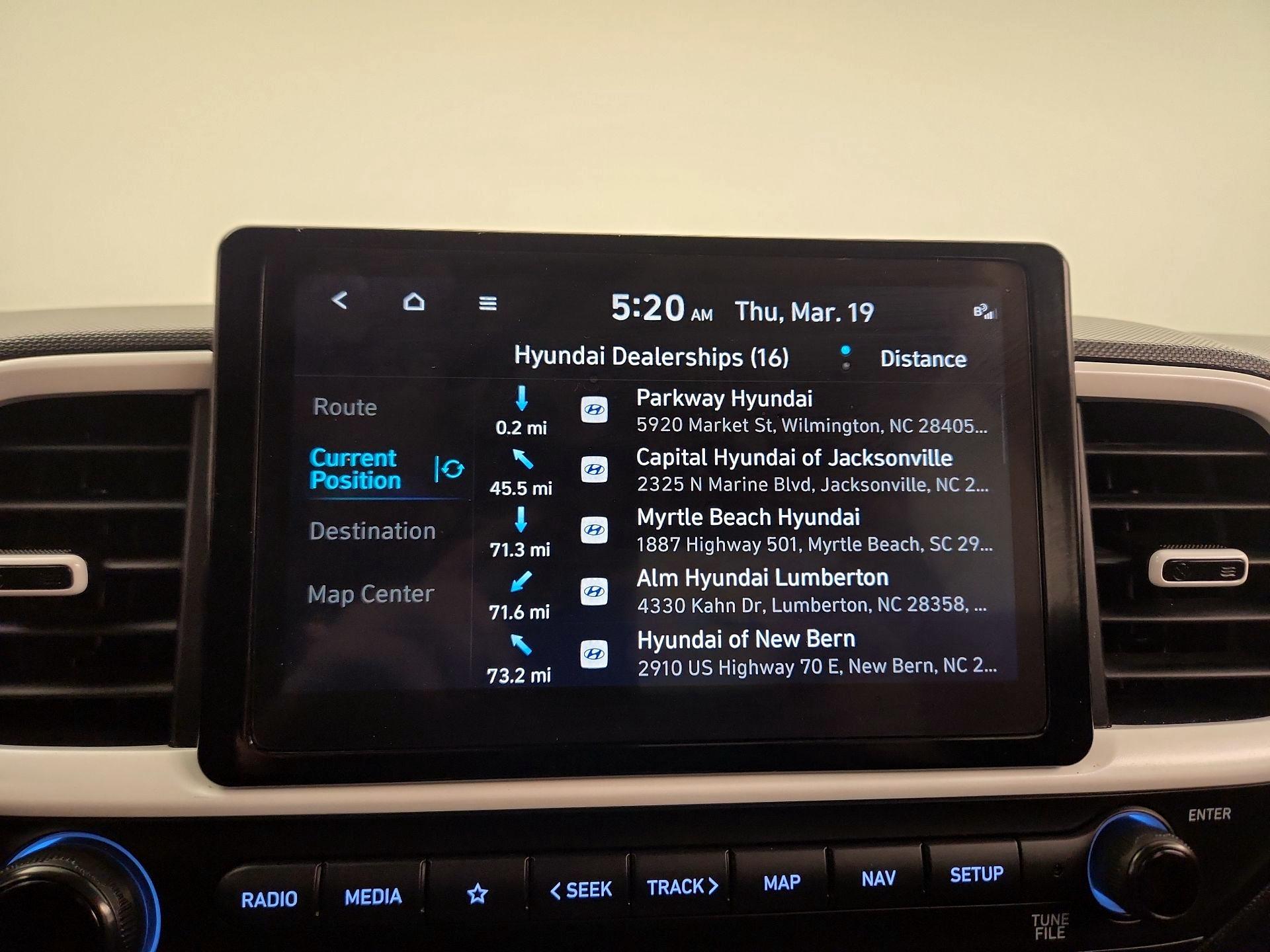 Thumbnail: 2023 Hyundai Venue - 14