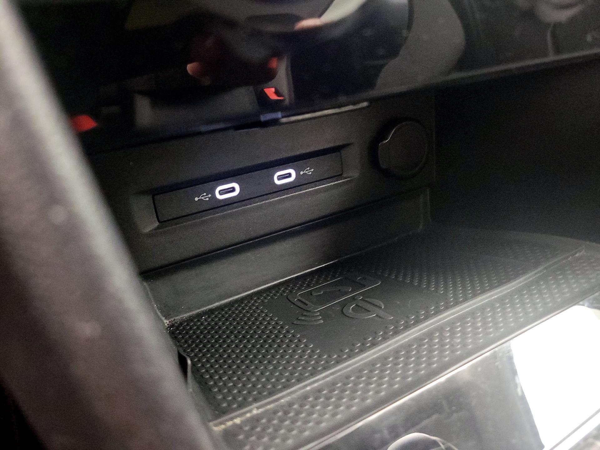 Thumbnail: 2024 Volkswagen Taos - 18