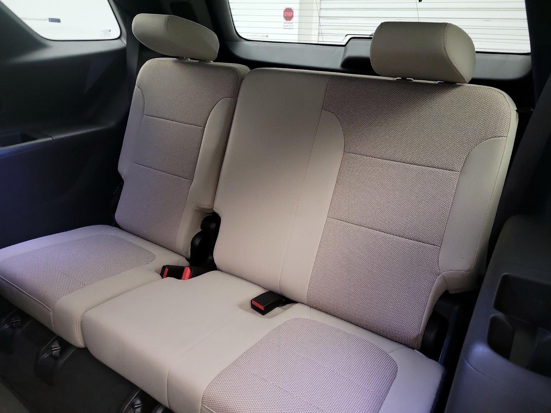 Thumbnail: 2023 Chevrolet Traverse - 18