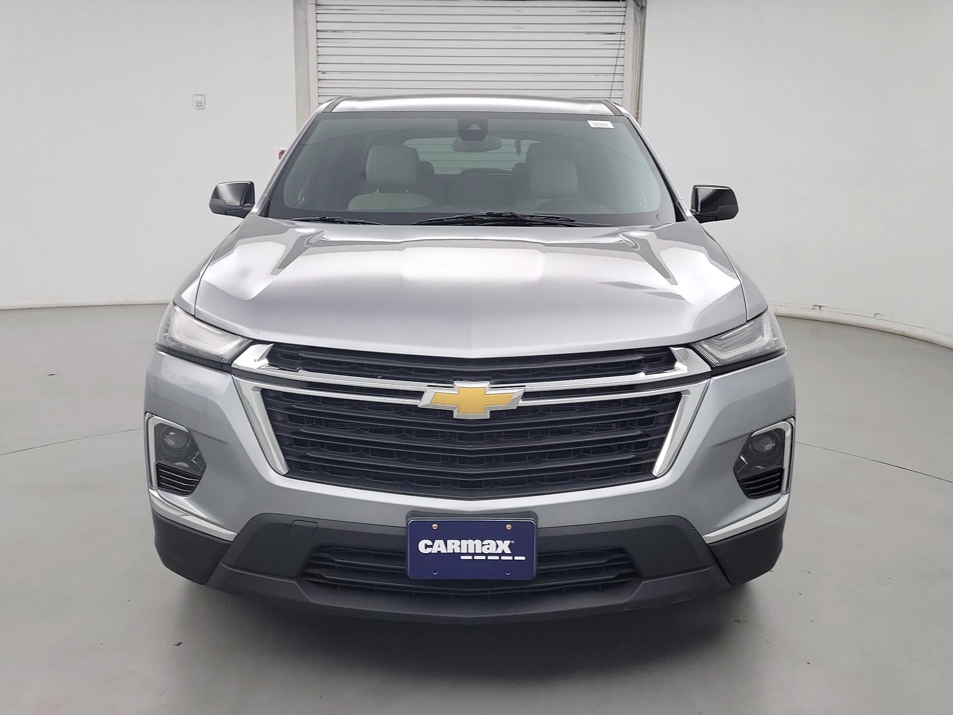 Thumbnail: 2023 Chevrolet Traverse - 2