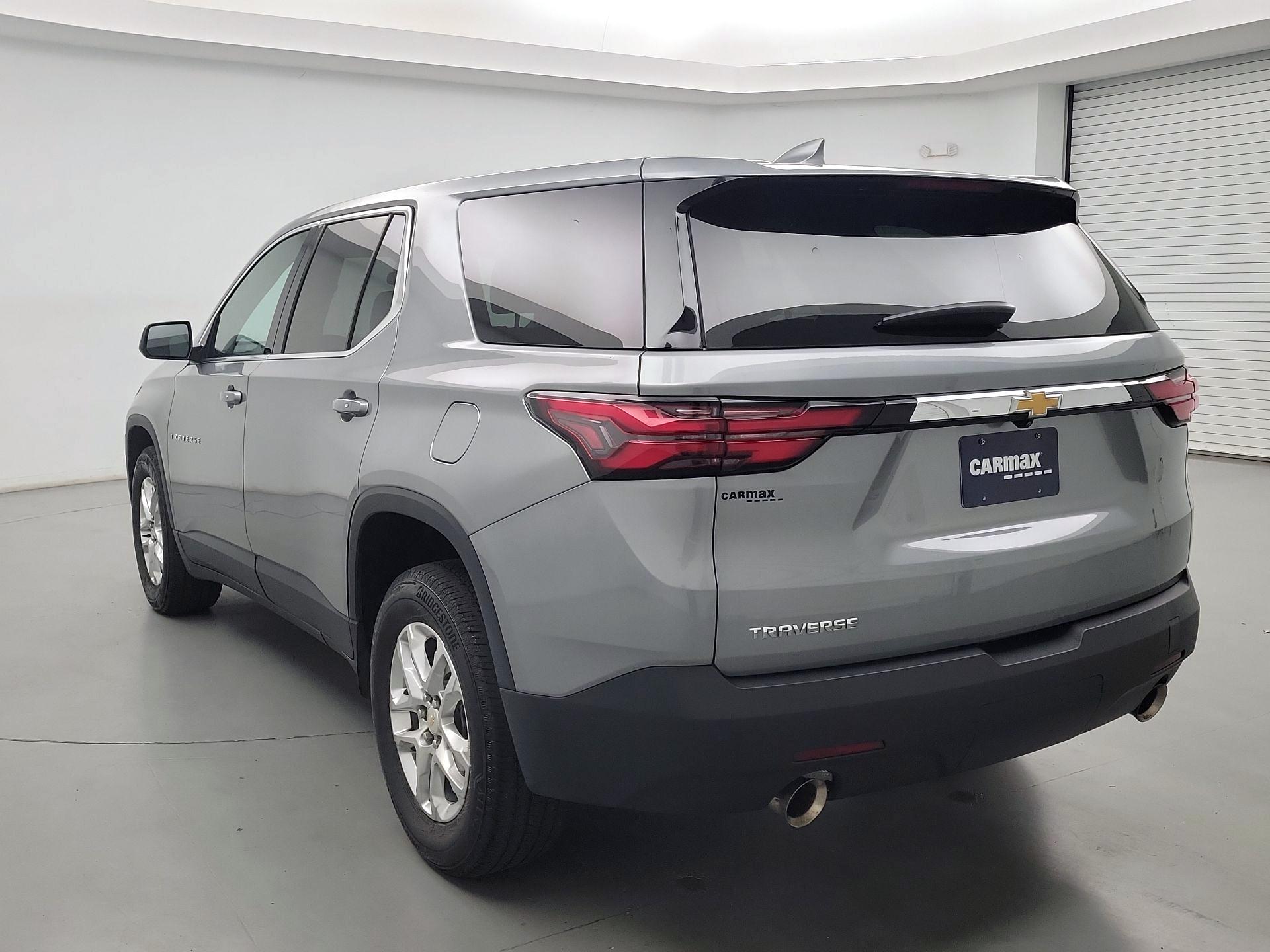 Thumbnail: 2023 Chevrolet Traverse - 7