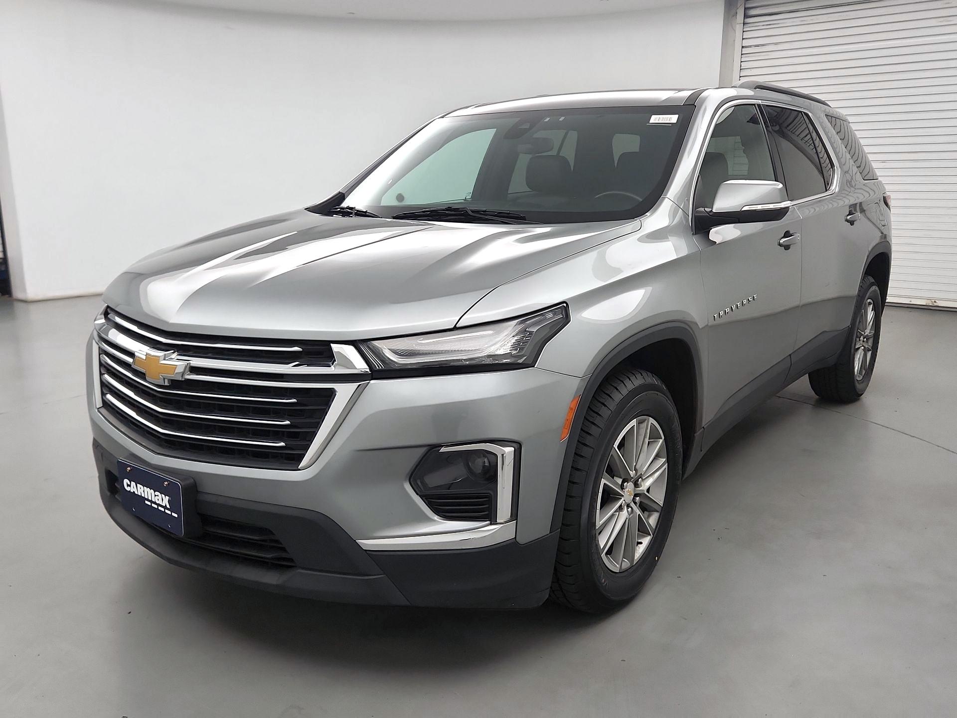 Thumbnail: 2023 Chevrolet Traverse - 3