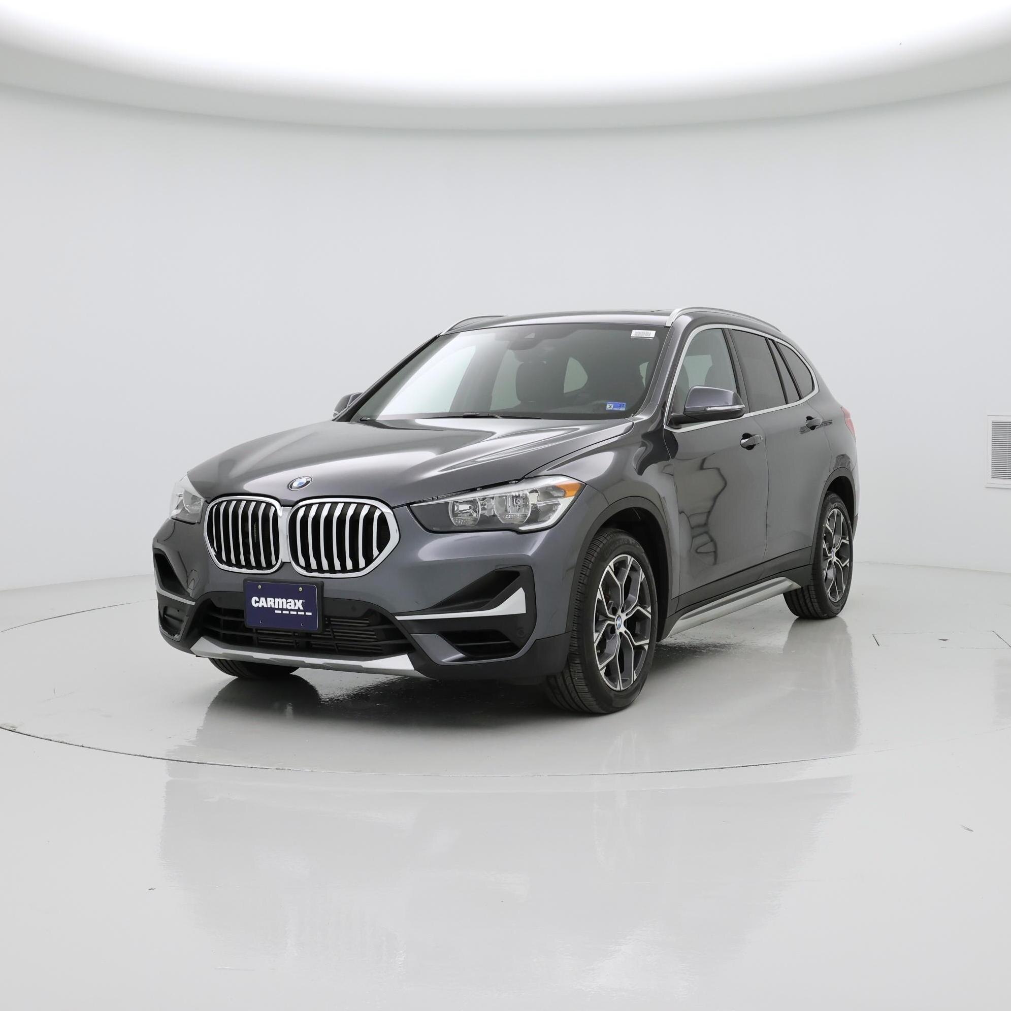 Thumbnail: 2021 BMW X1 - 4