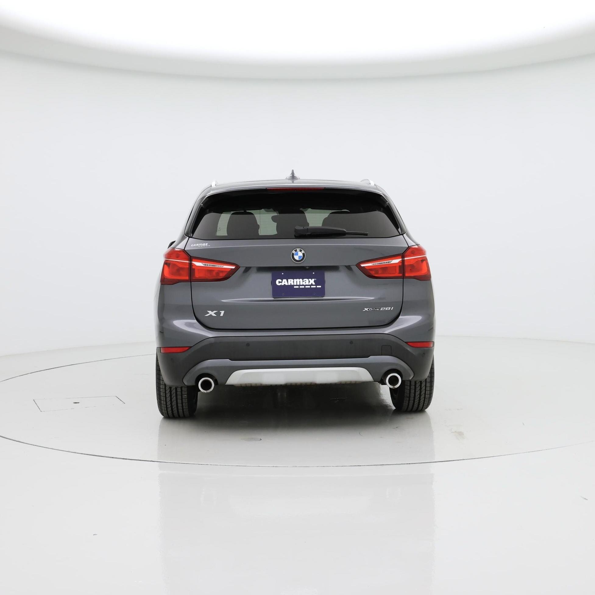 Thumbnail: 2021 BMW X1 - 6