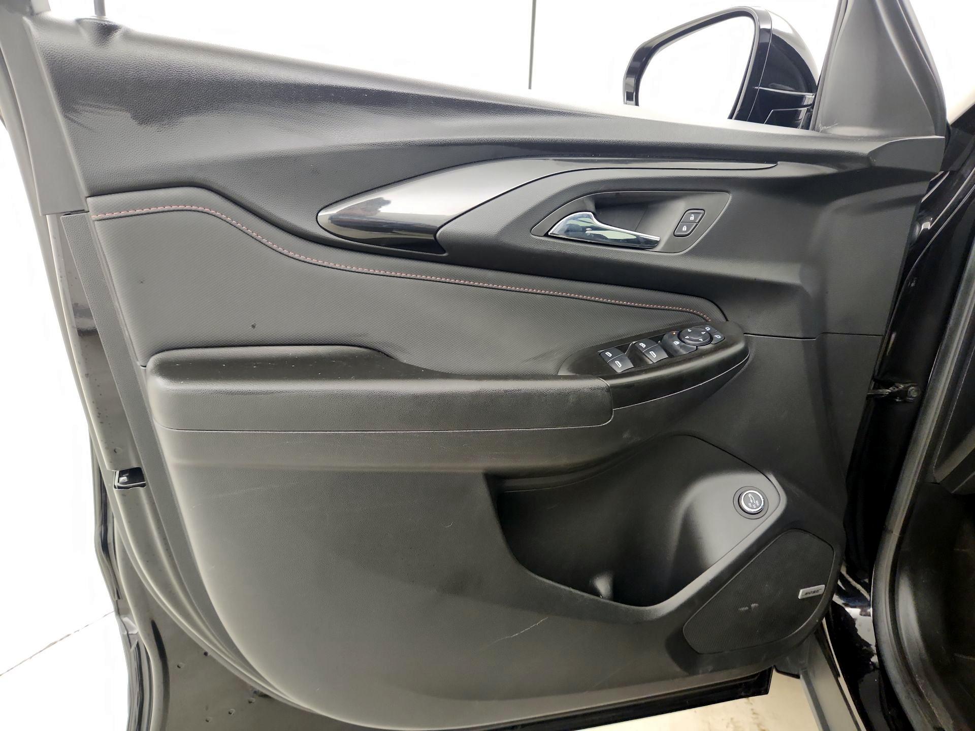 Thumbnail: 2022 Chevrolet TrailBlazer - 12