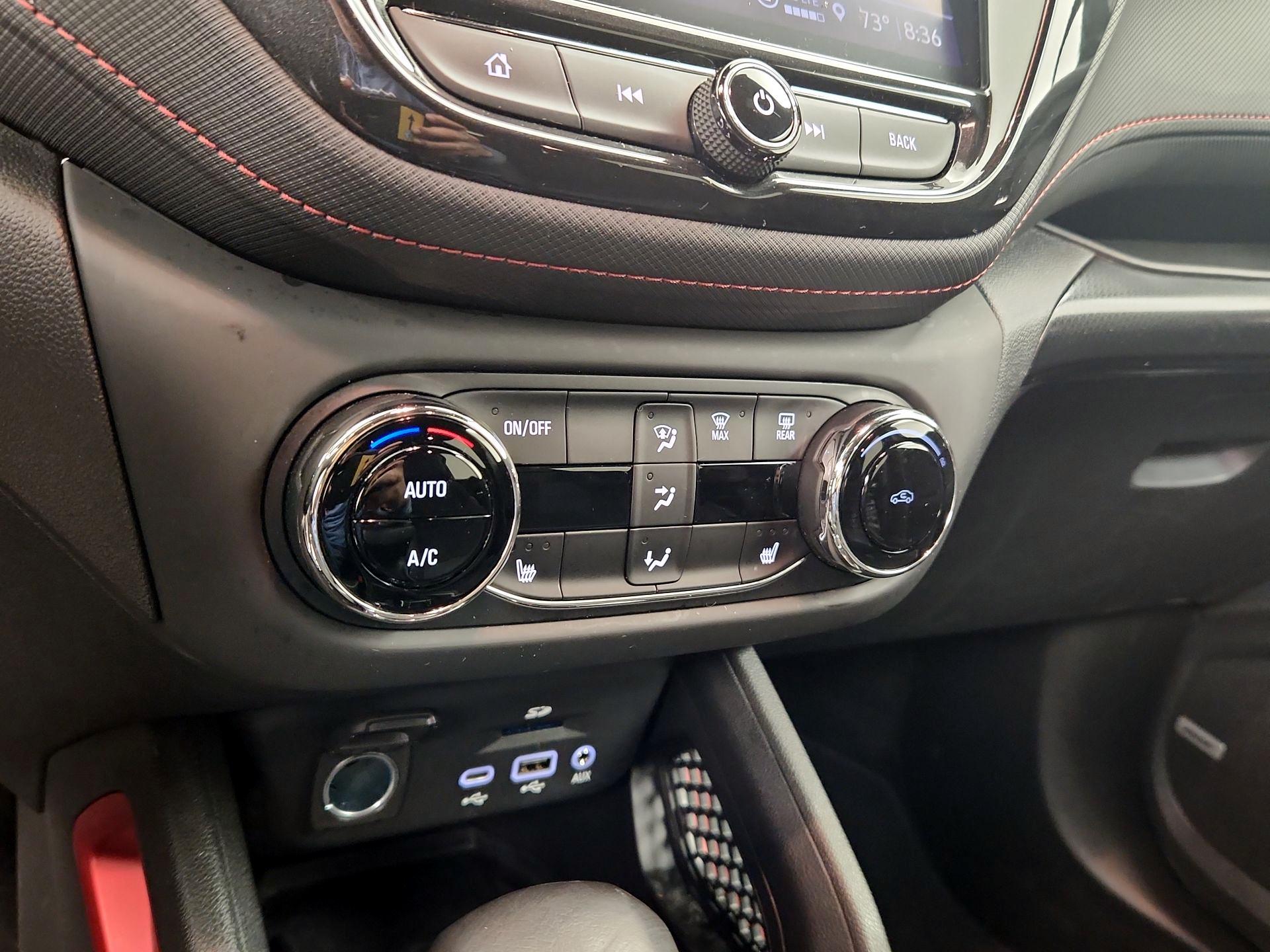 Thumbnail: 2022 Chevrolet TrailBlazer - 16