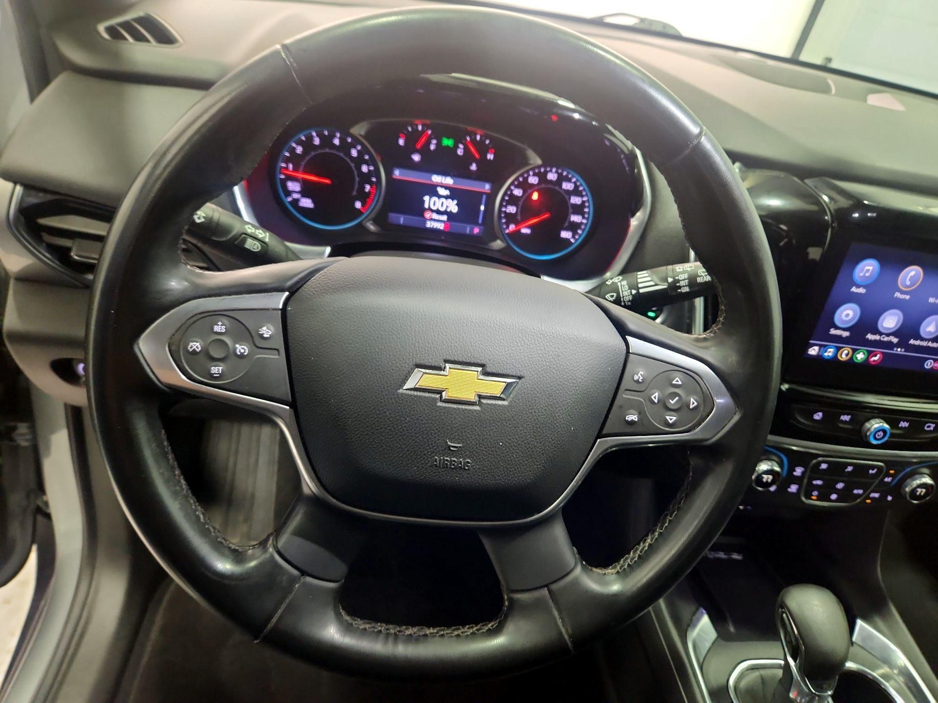 Thumbnail: 2023 Chevrolet Traverse - 10