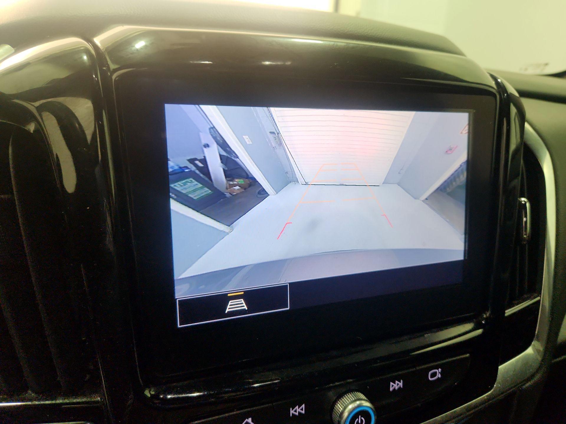 Thumbnail: 2023 Chevrolet Traverse - 14