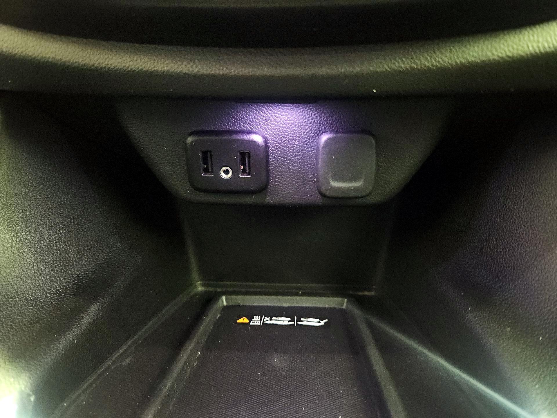 Thumbnail: 2023 Chevrolet Traverse - 18