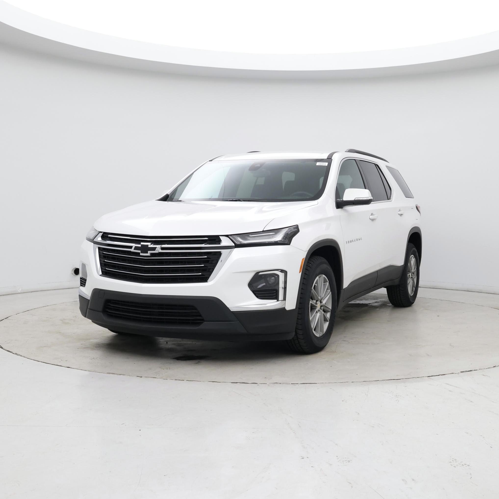 Thumbnail: 2023 Chevrolet Traverse - 4