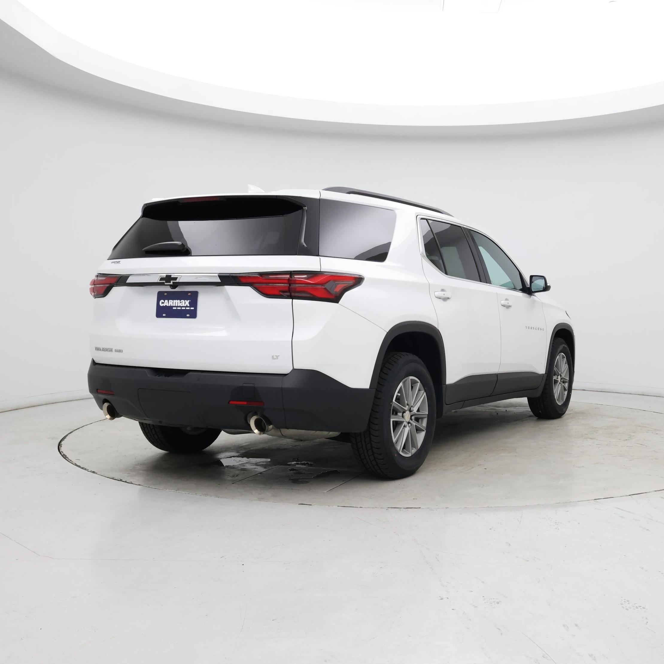 Thumbnail: 2023 Chevrolet Traverse - 8