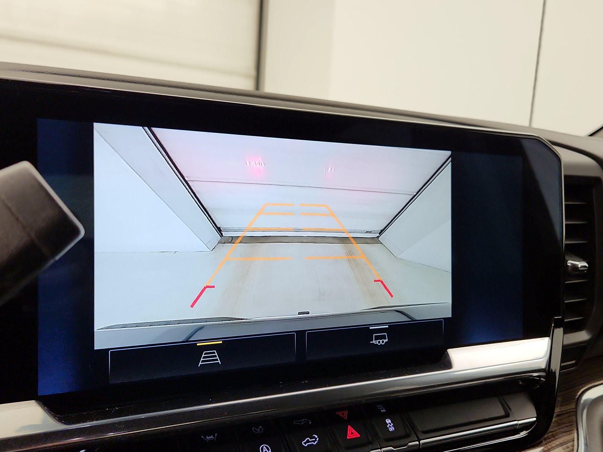 Thumbnail: 2023 Chevrolet Silverado 1500 - 14