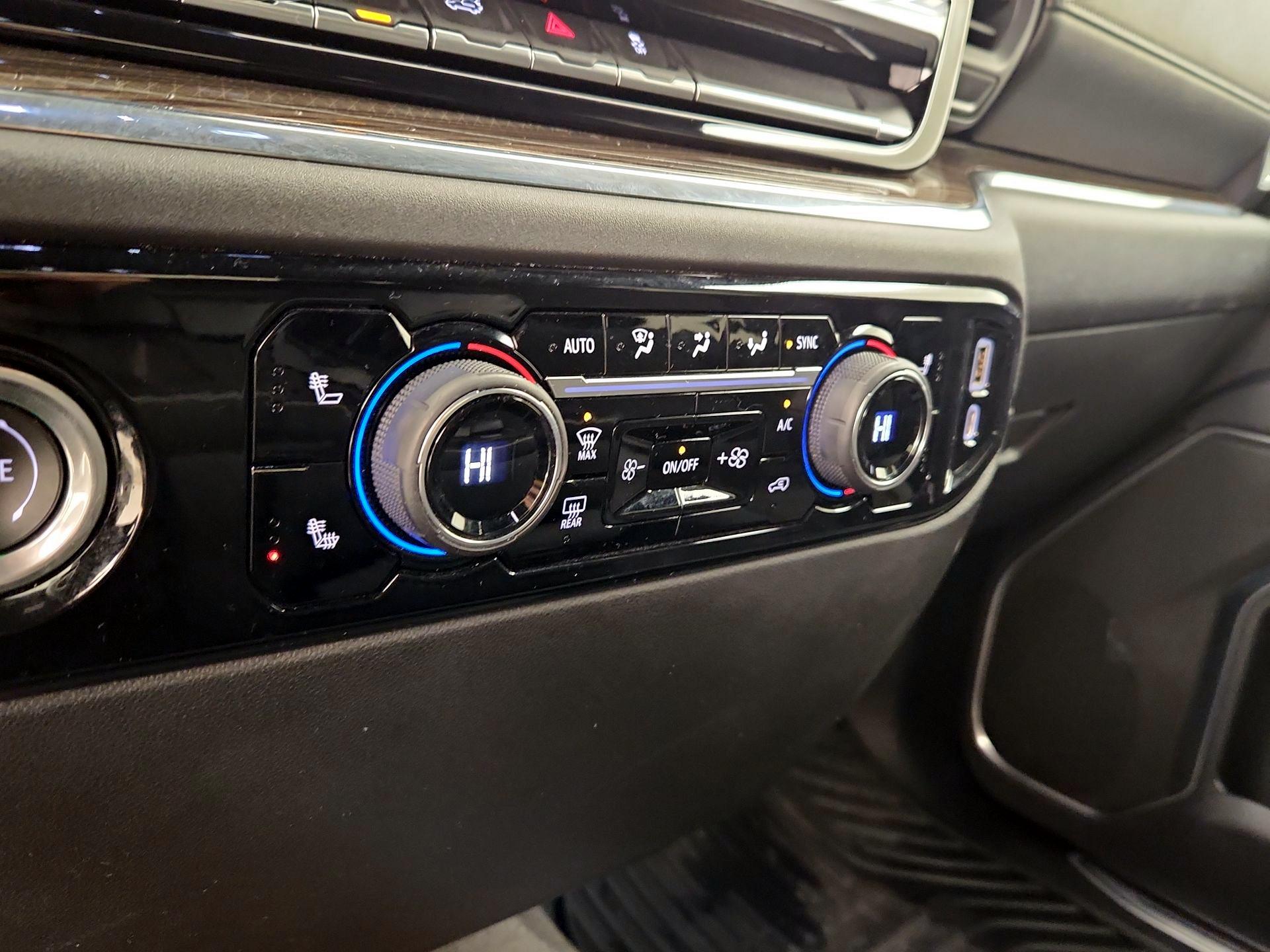 Thumbnail: 2023 Chevrolet Silverado 1500 - 16