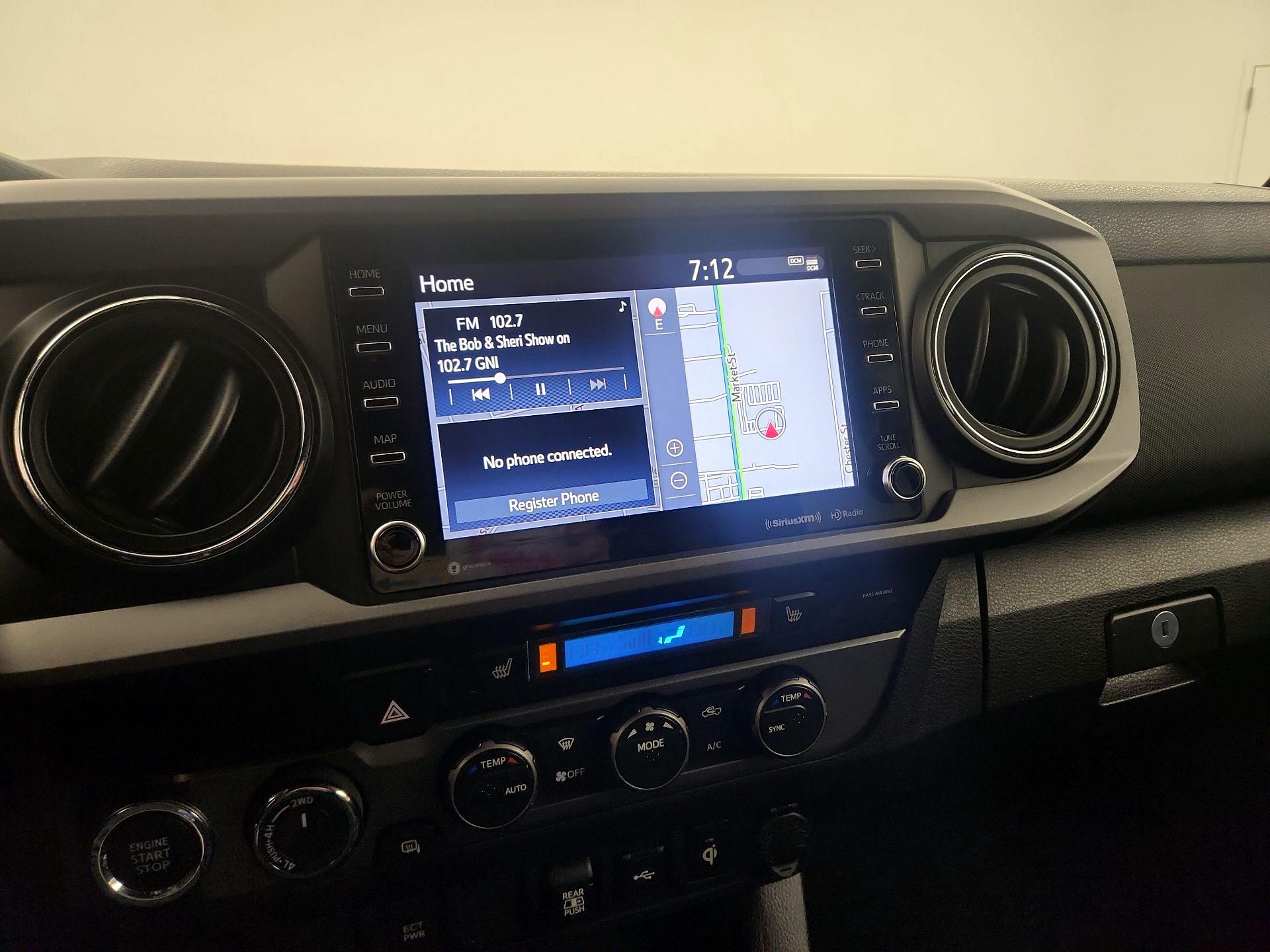 Thumbnail: 2020 Toyota Tacoma - 11