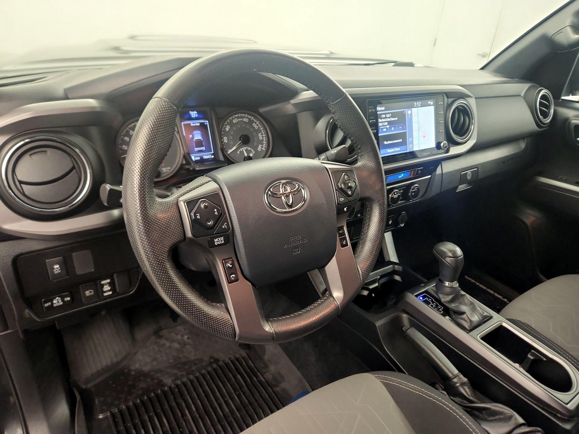 Thumbnail: 2020 Toyota Tacoma - 8