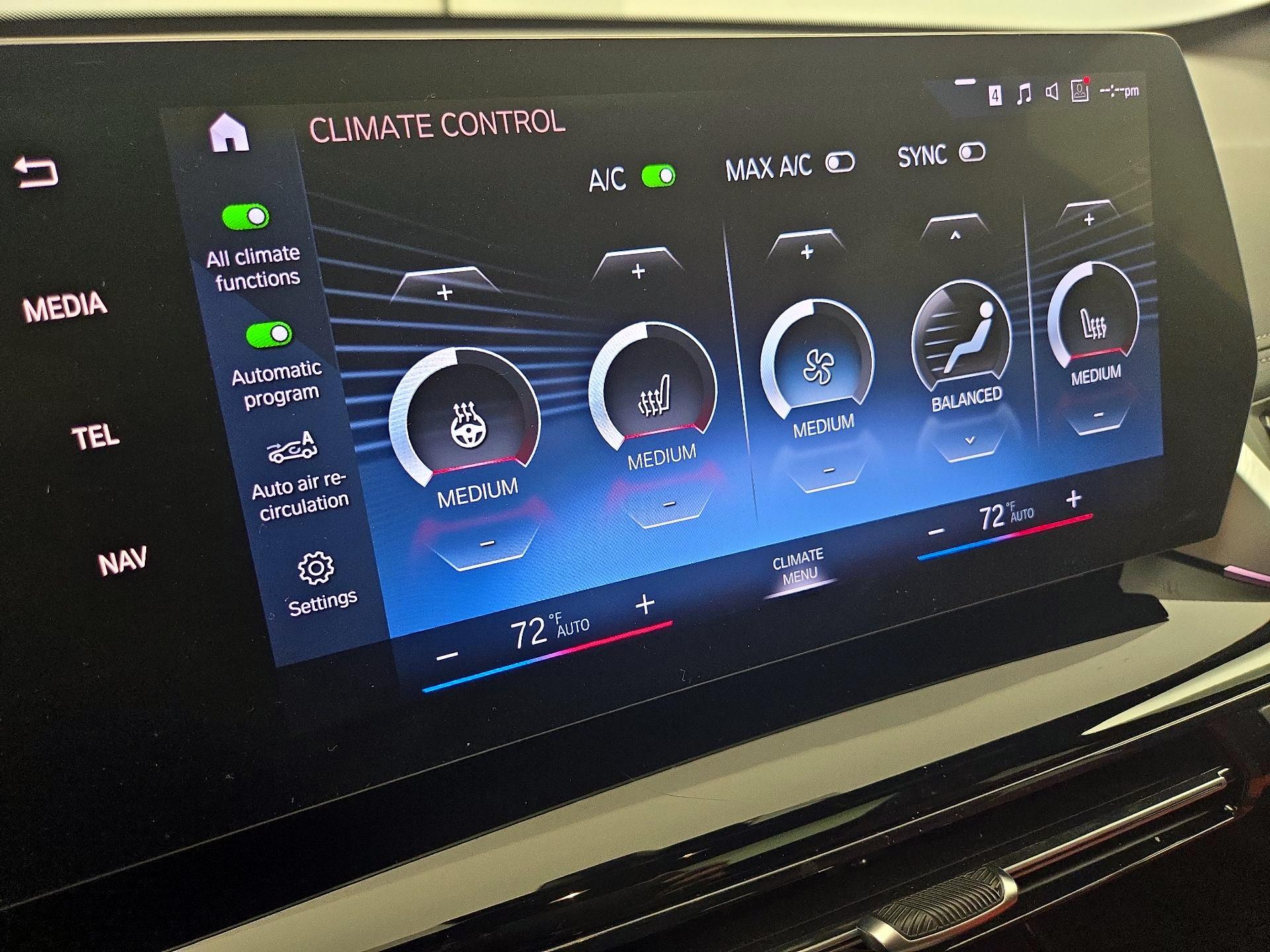 Thumbnail: 2023 BMW X1 - 17