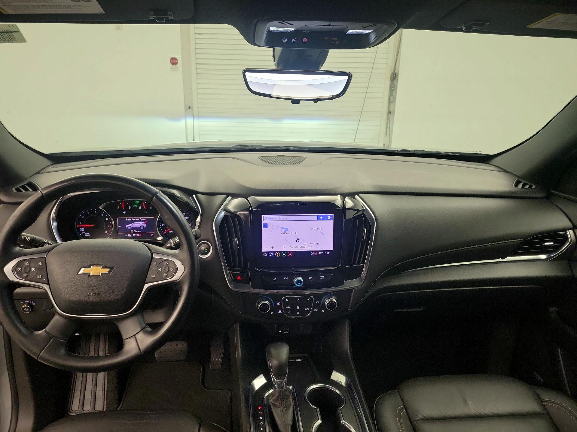 Thumbnail: 2023 Chevrolet Traverse - 9