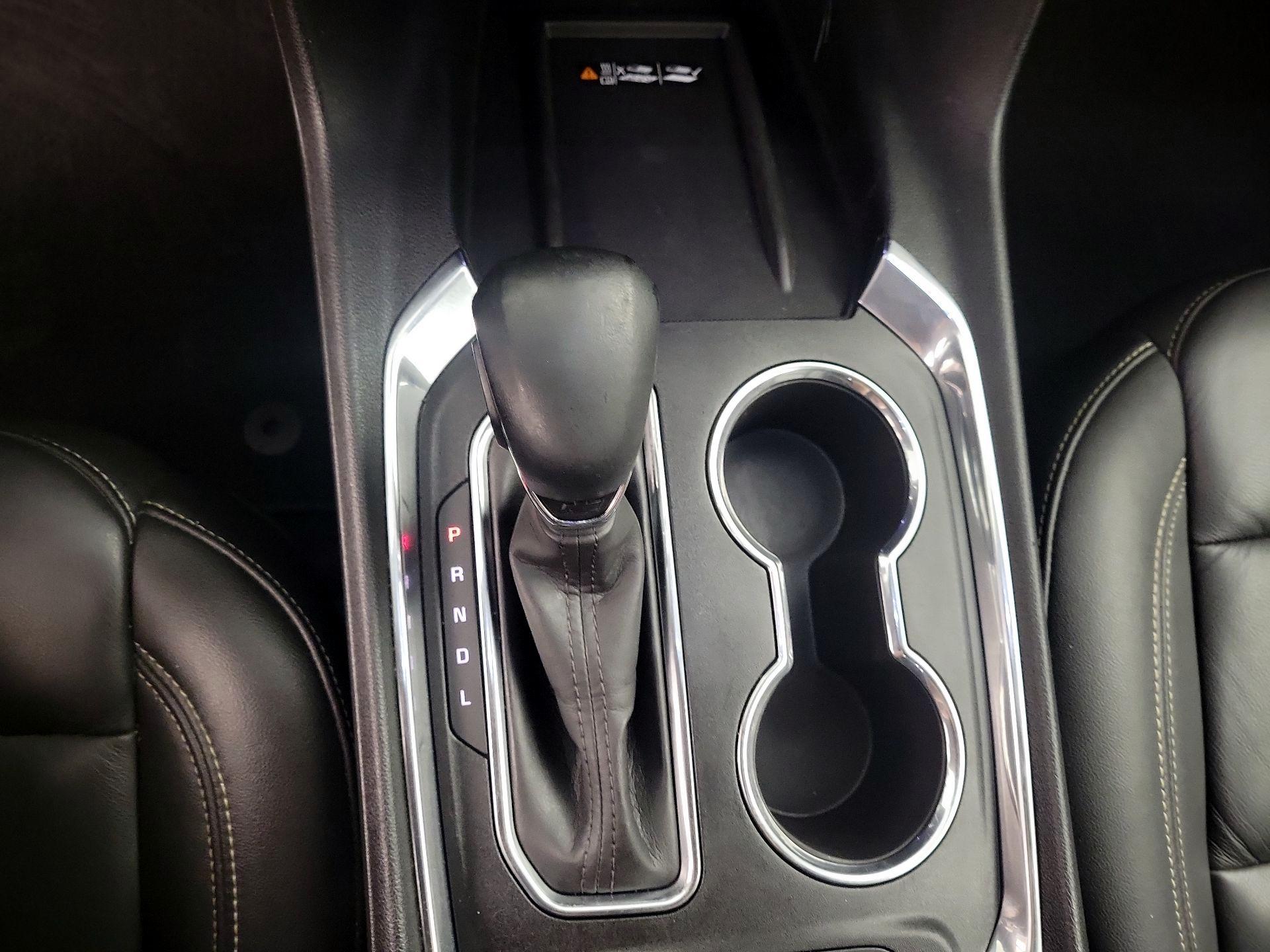 Thumbnail: 2023 Chevrolet Traverse - 18