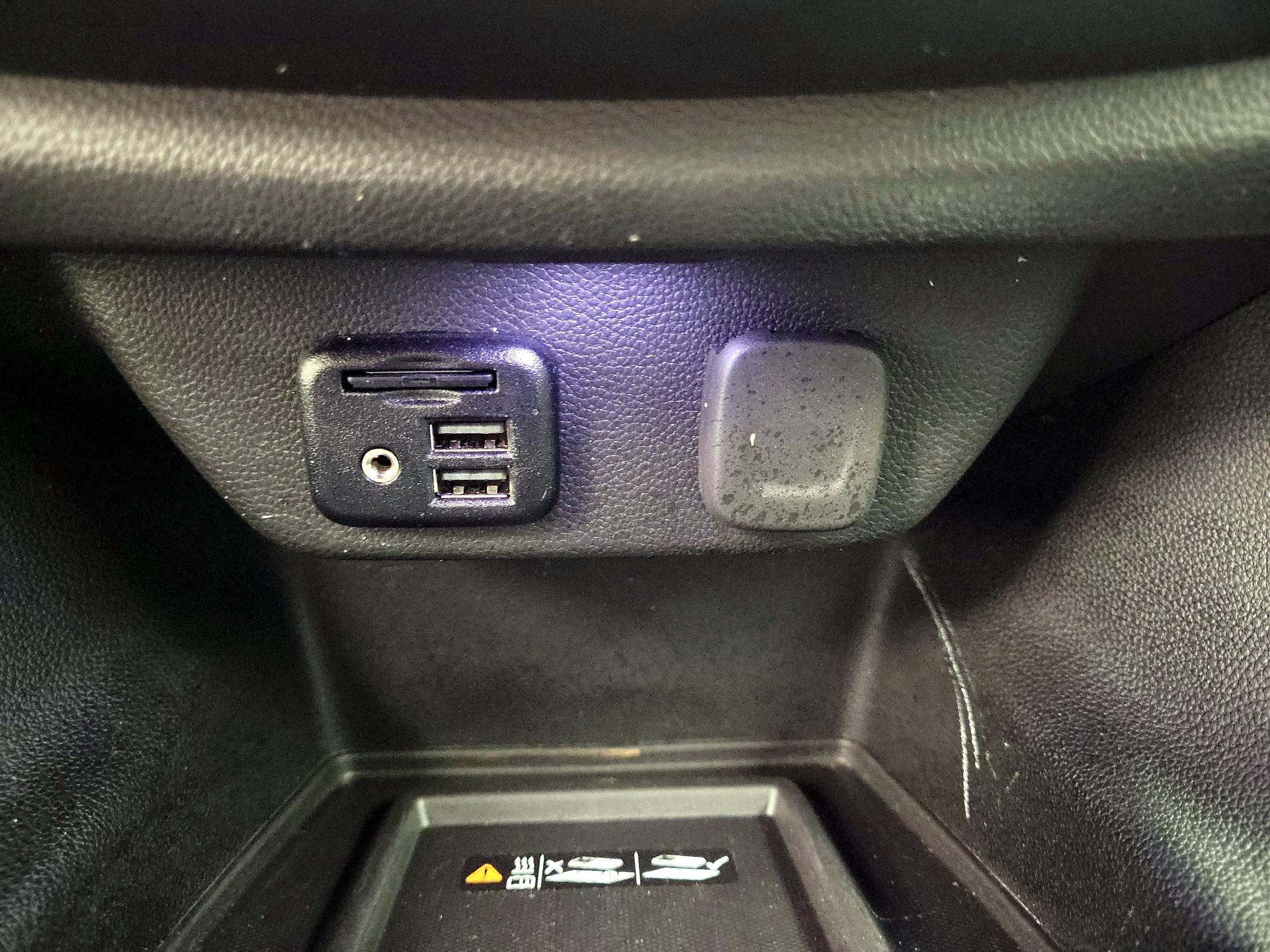 Thumbnail: 2023 Chevrolet Traverse - 19