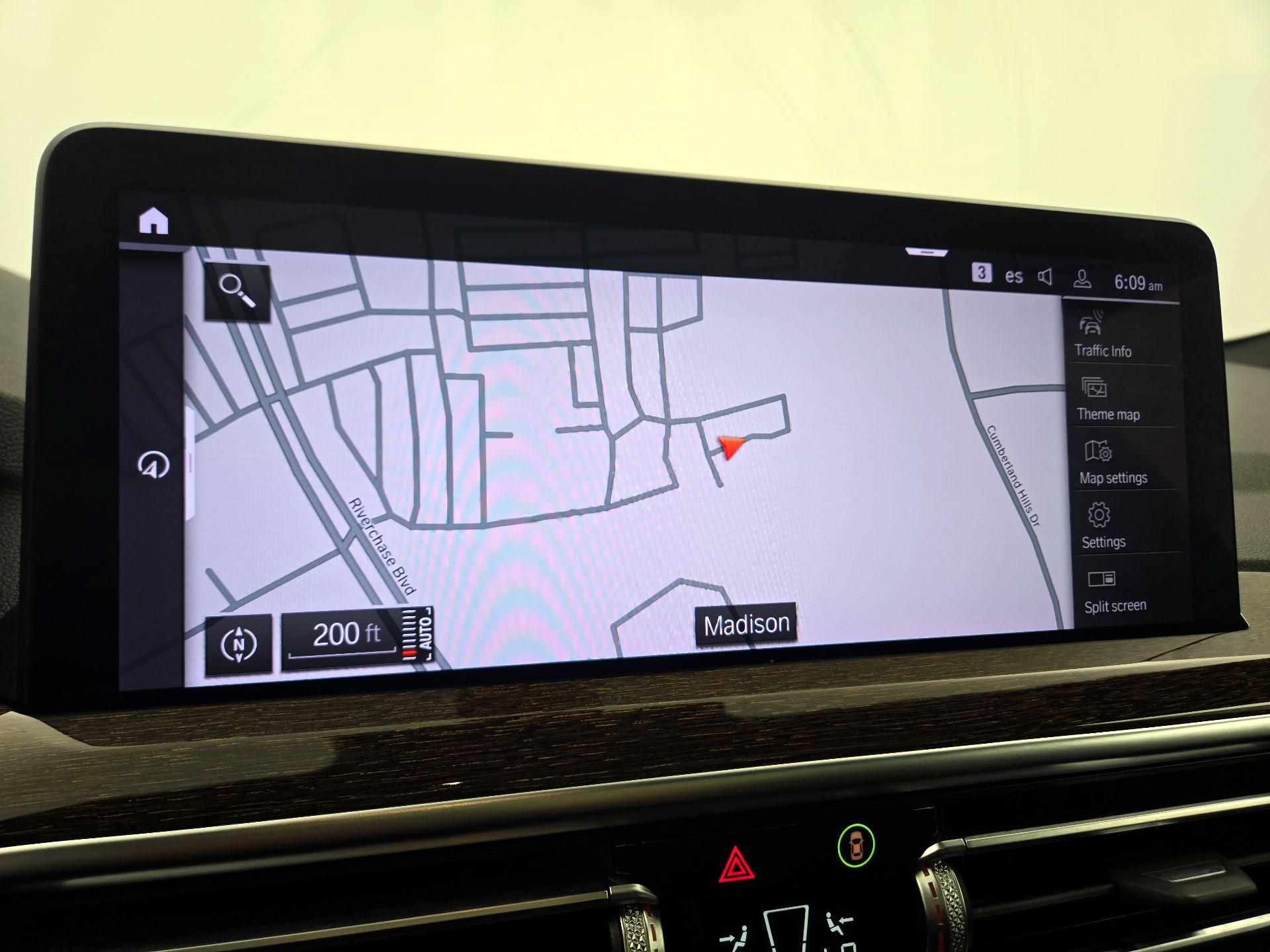 Thumbnail: 2022 BMW X4 - 14