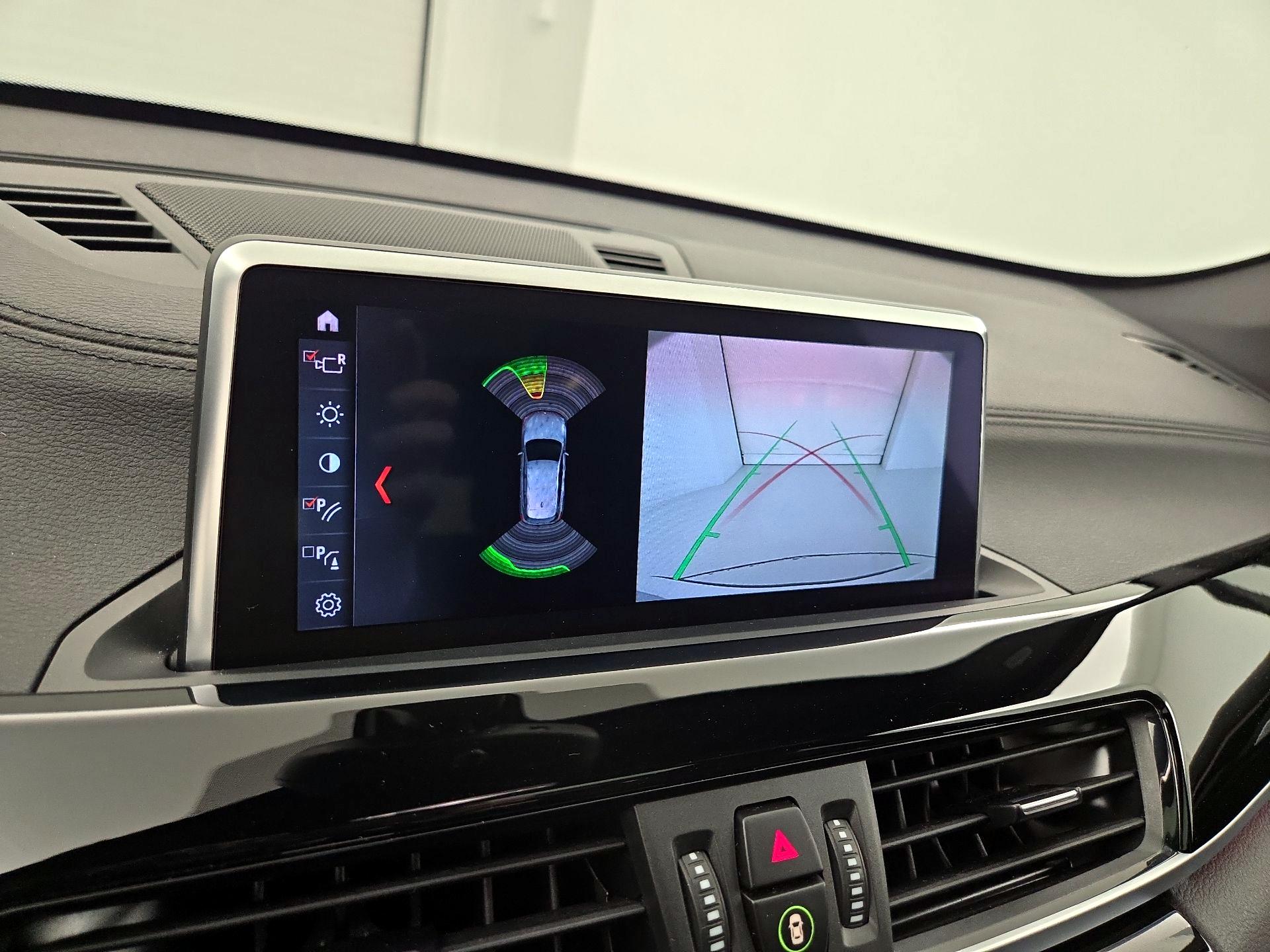 Thumbnail: 2021 BMW X1 - 15