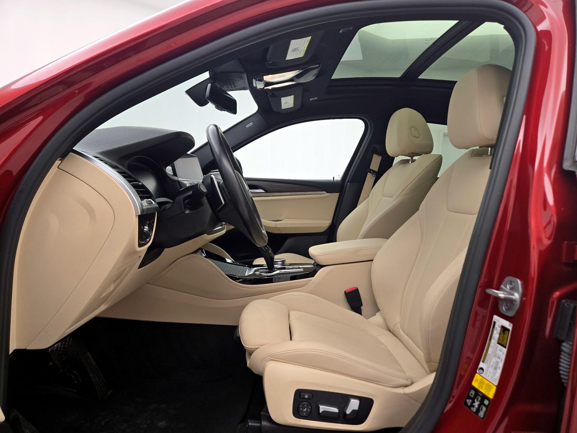 Thumbnail: 2021 BMW X4 - 11