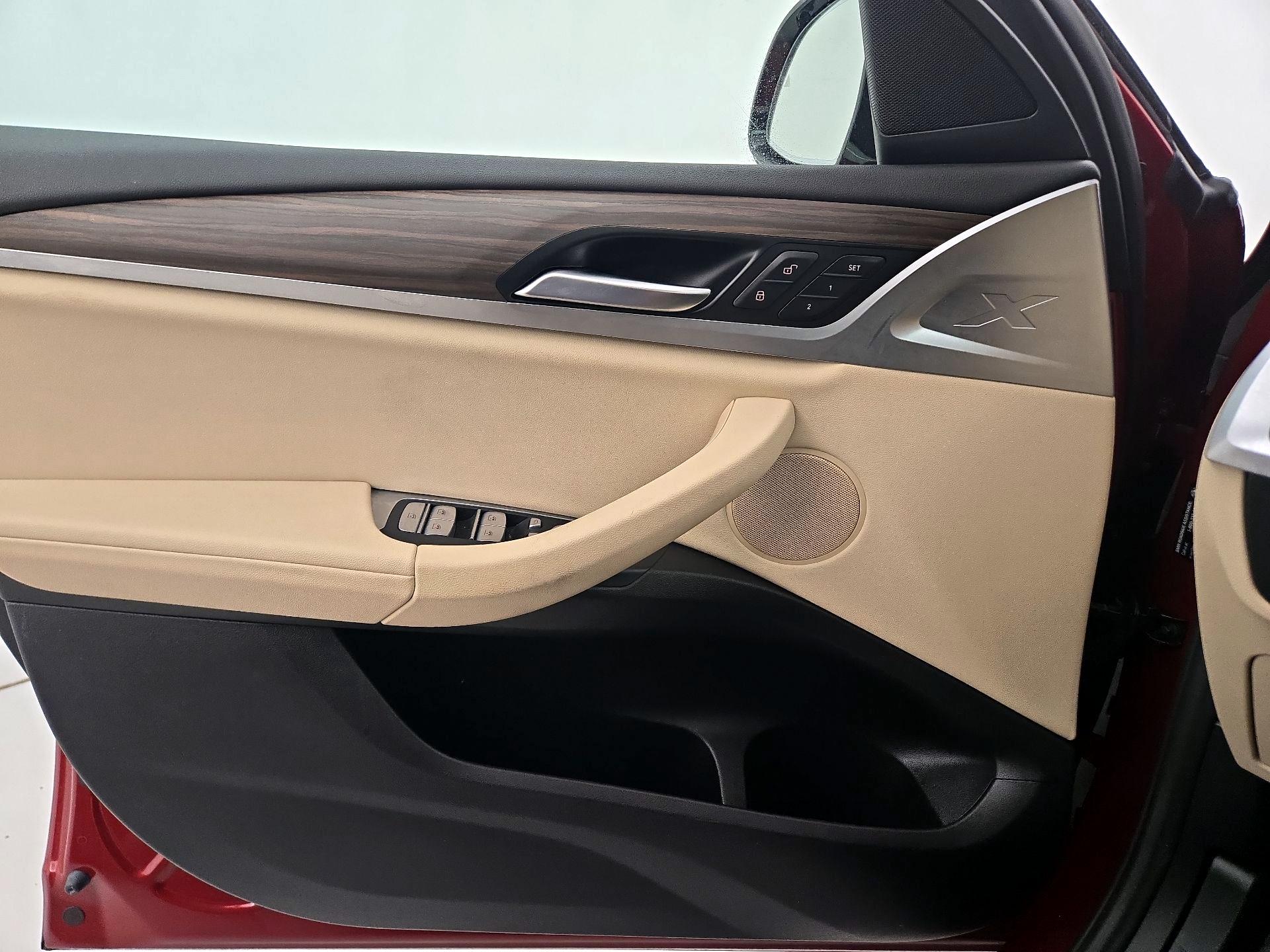 Thumbnail: 2021 BMW X4 - 12